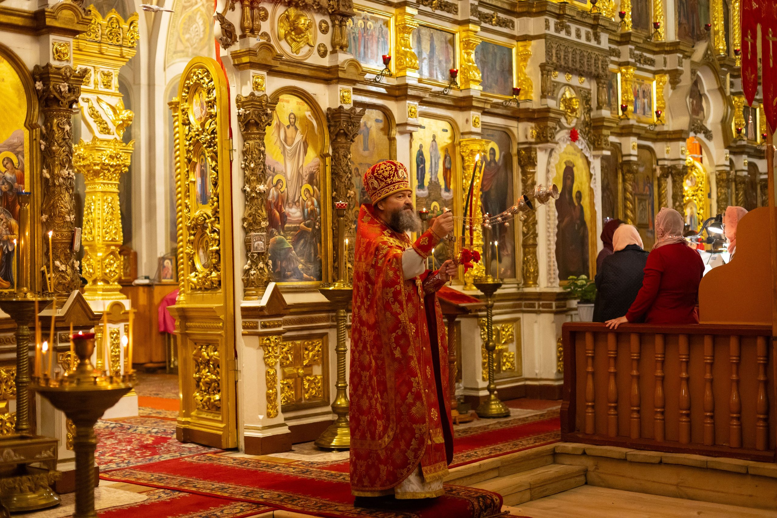 Пасха Воскресенский храм с Ашитково. Семейный и детский фотограф Анна Петракова