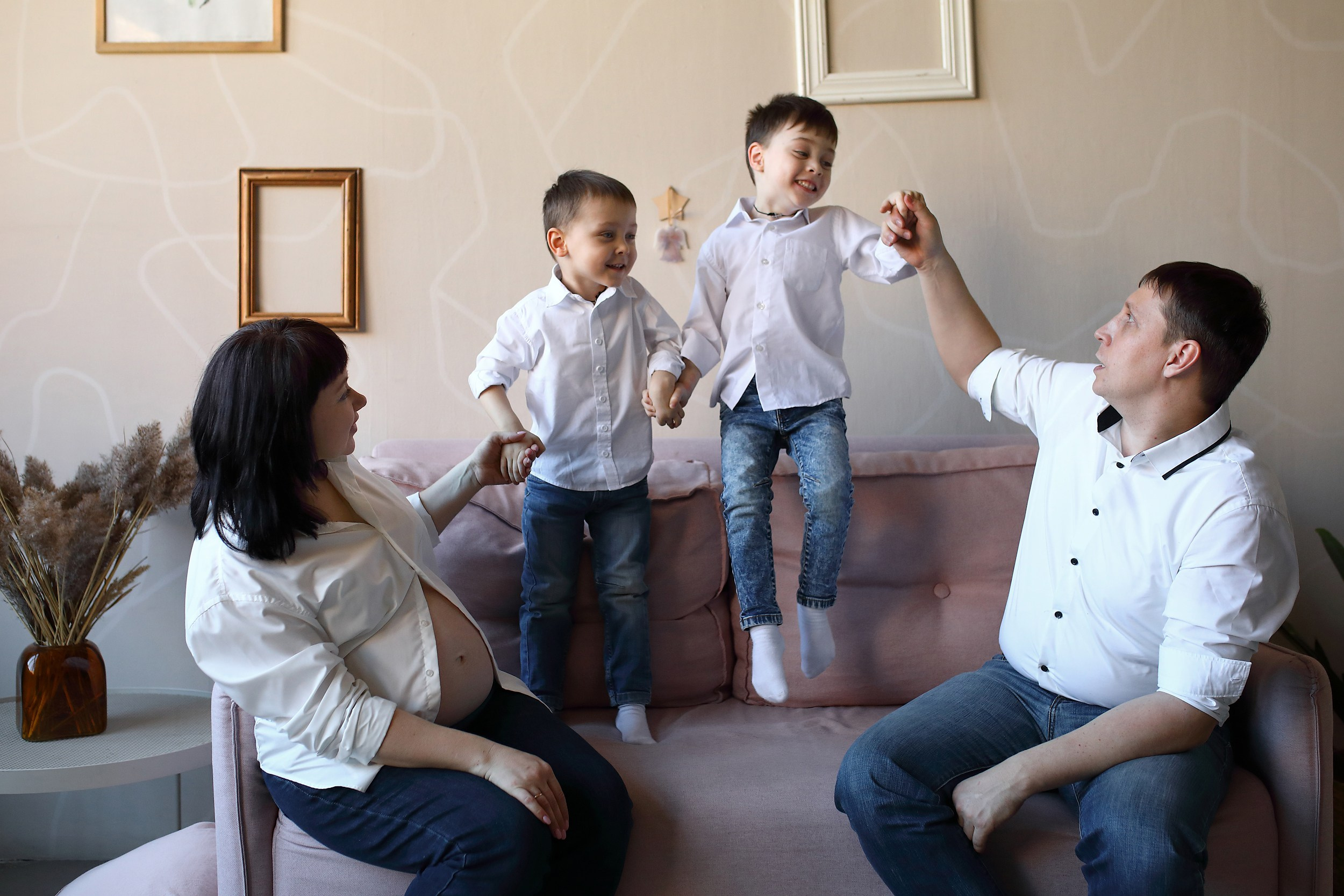 Ждём третьего!. Свадебный и семейный фотограф и видеограф в Екатеринбурге Полянские Тимур и Анастасия