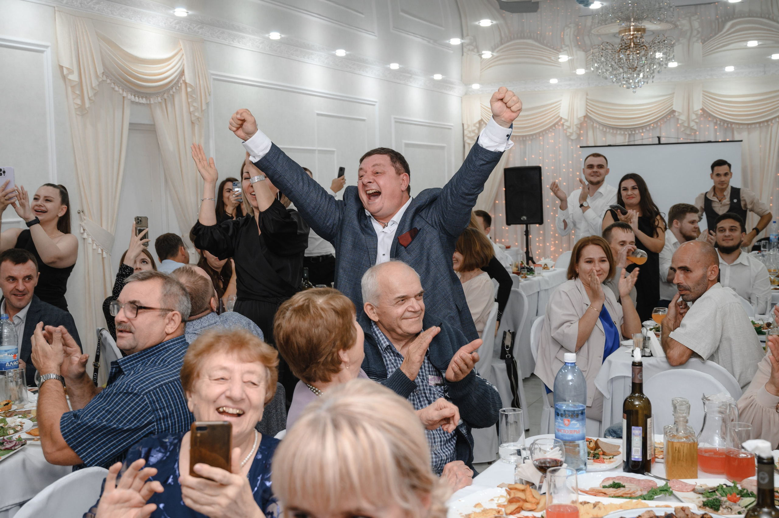 Свадебный банкет. СВАДЕБНЫЙ ФОТОГРАФ В ОМСКЕ ВЛАДИМИР КРАСС