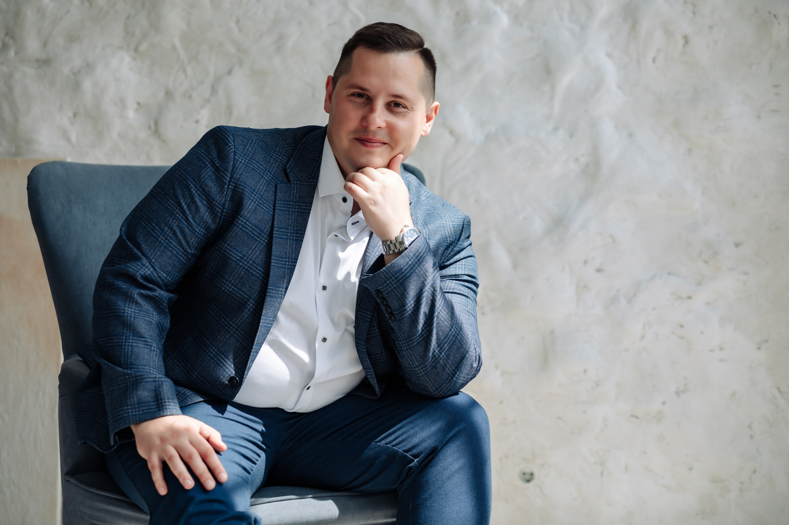 Саша & Валя. Свадебный и портретный фотограф в Омске Антон Карев