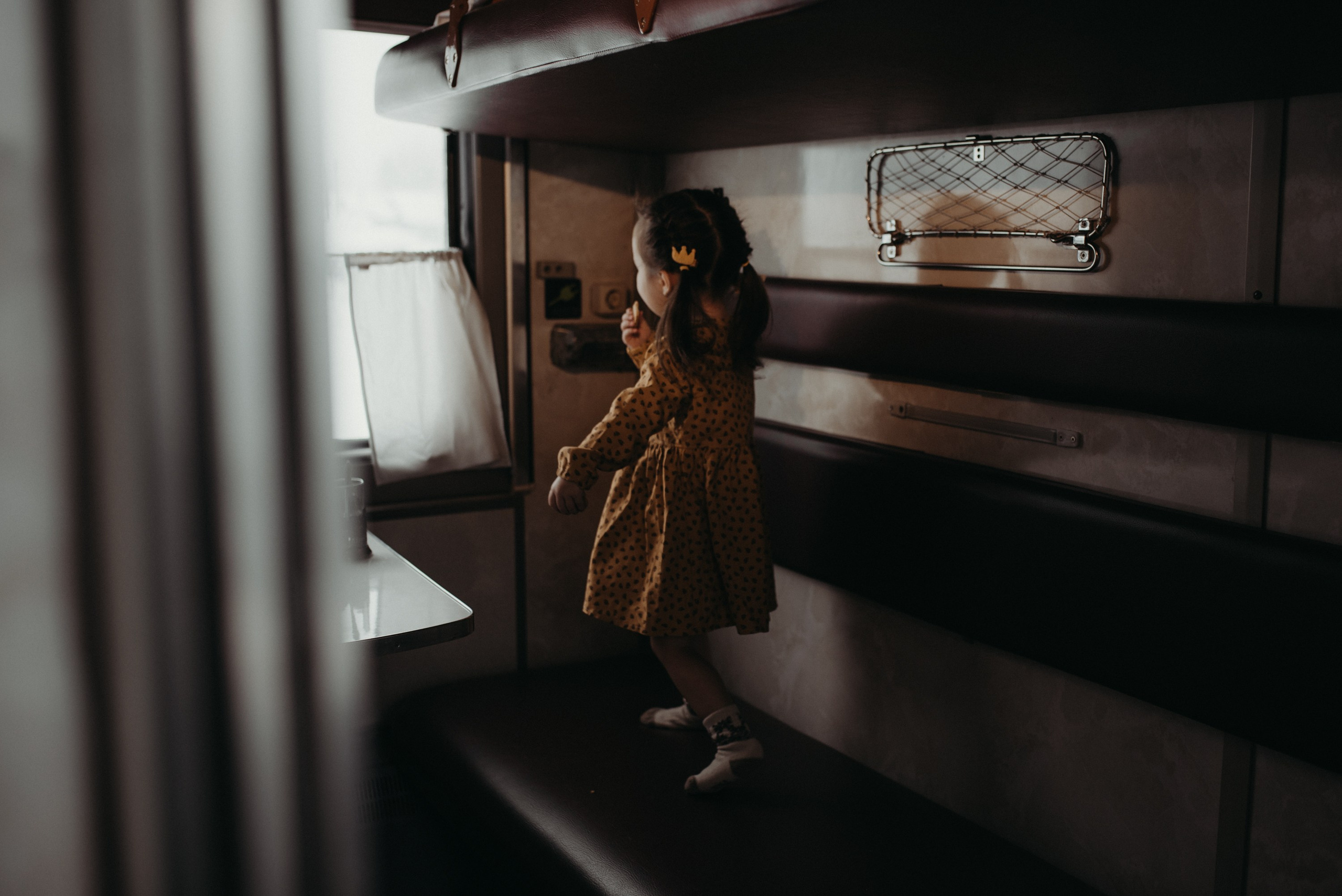 Алиса едет к бабушке. Семейный и детский фотограф в Новосибирске и Краснообске — Анна Ким