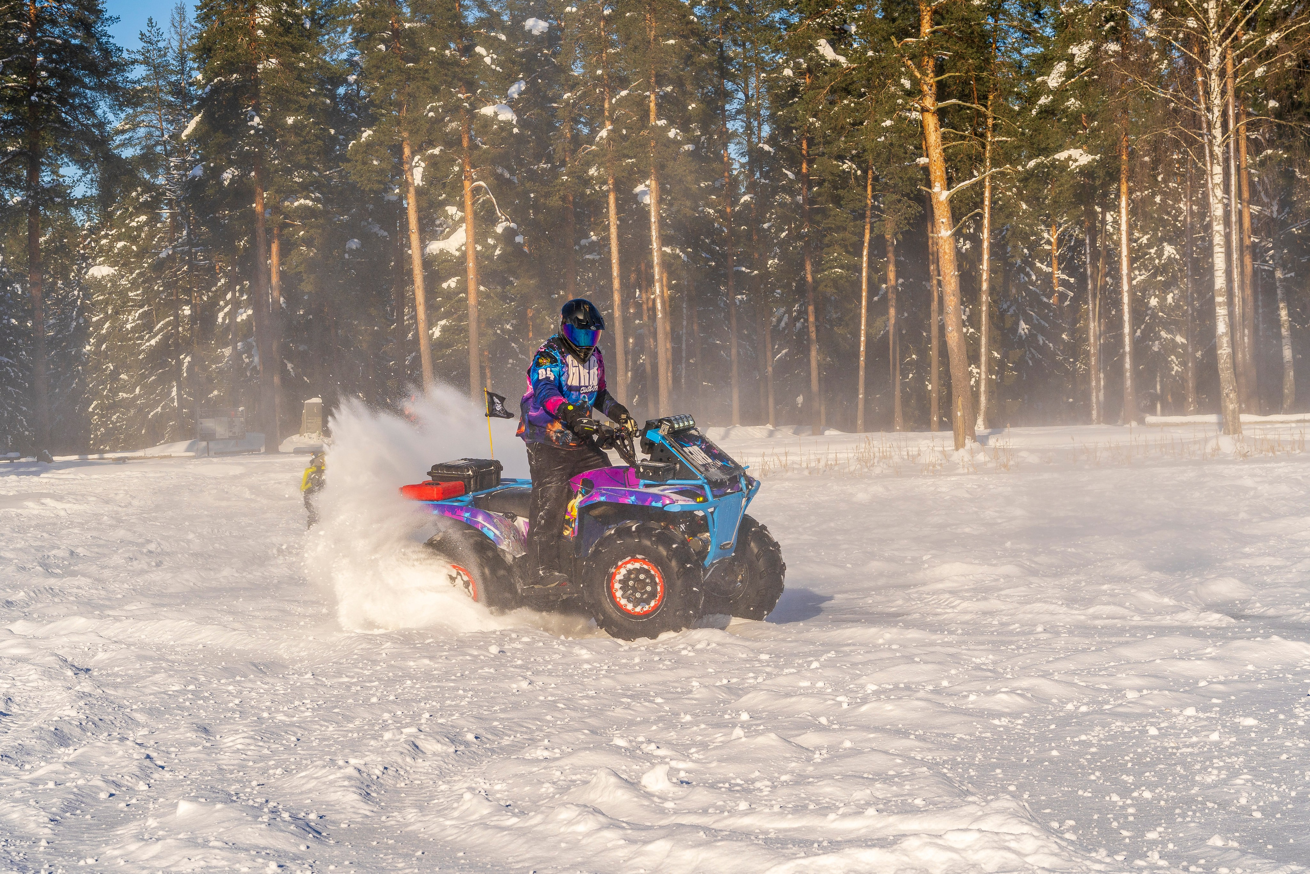 Кудрово ATV. Графический дизайнер Илья Левченко