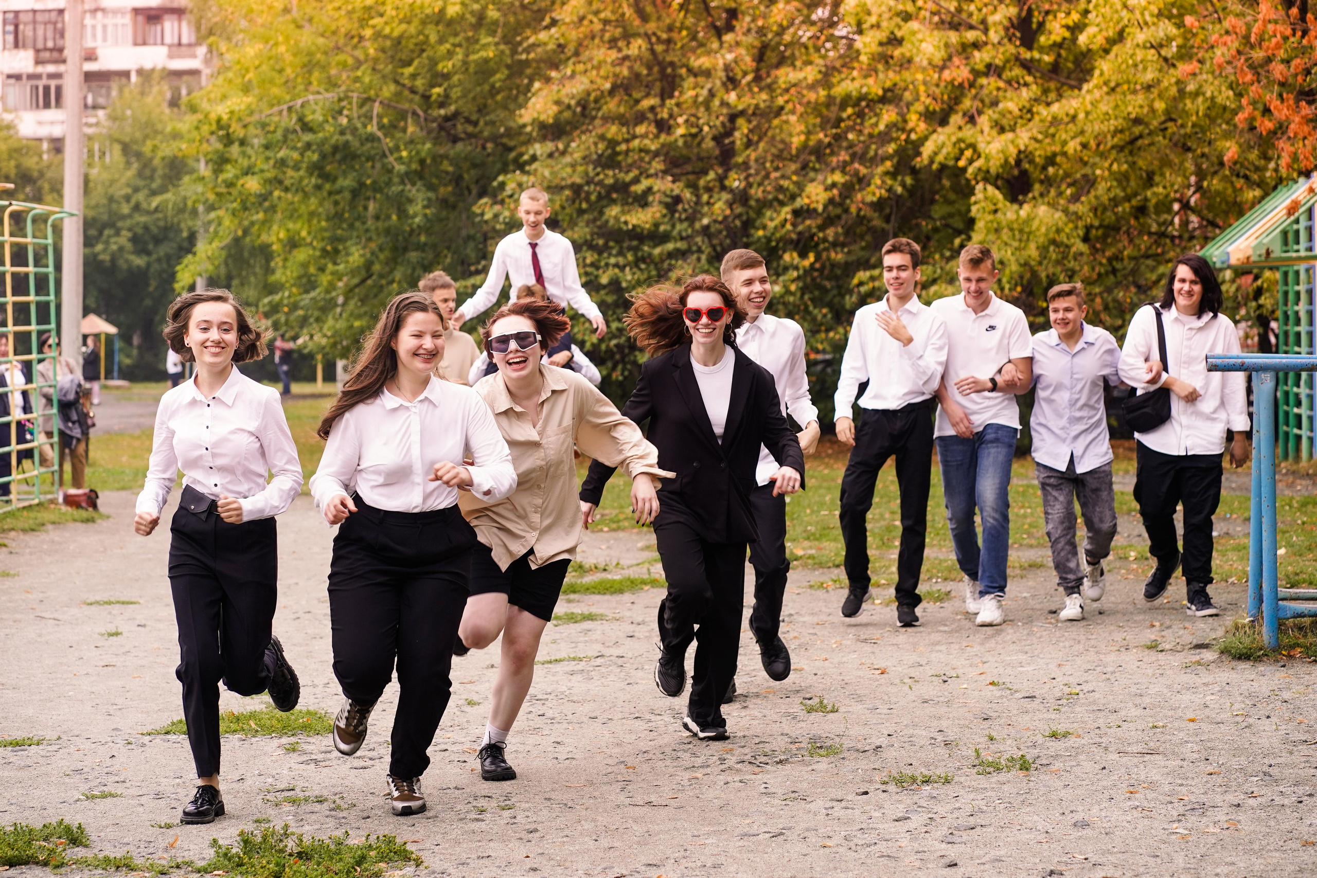 168 школа 11 класс. Семейный и портретный фотограф в Екатеринбурге Анна Лобанова