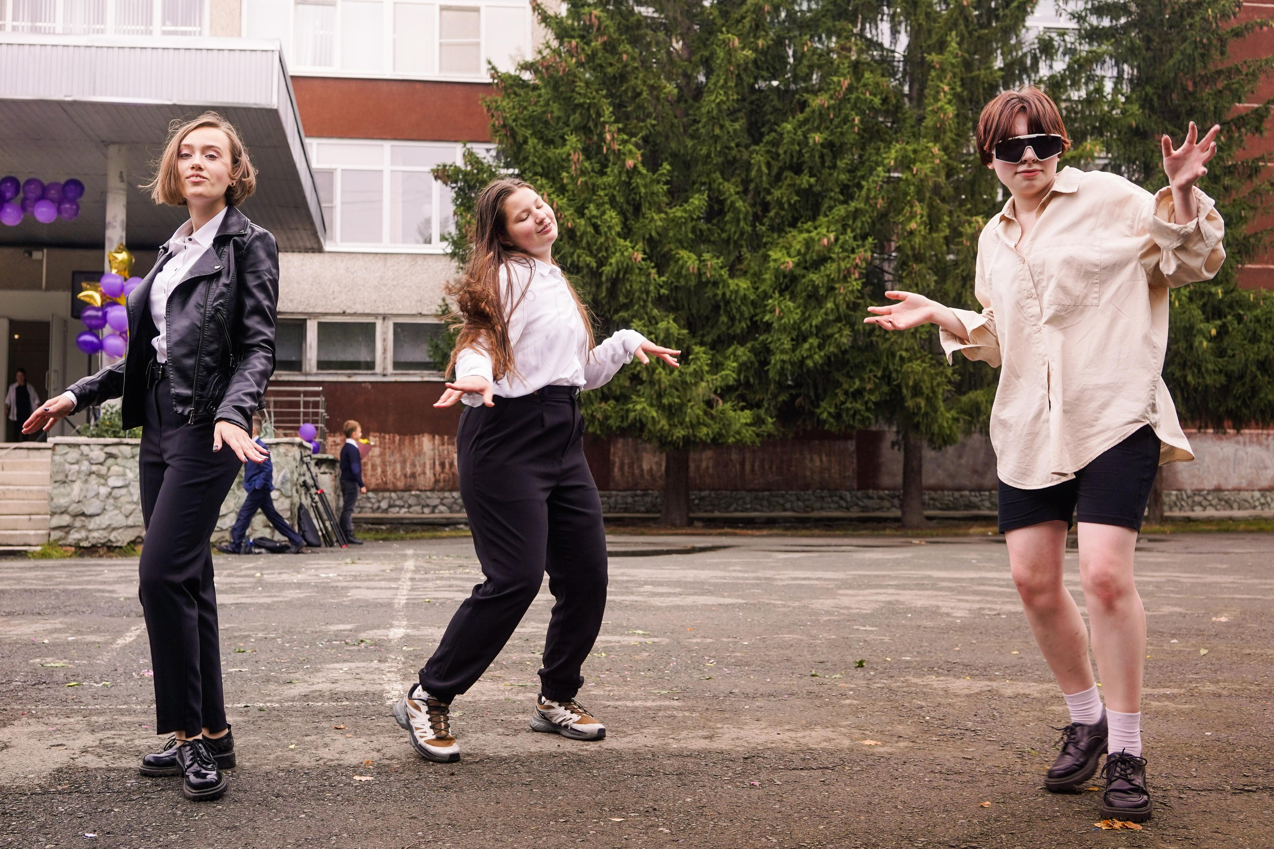 168 школа 11 класс. Семейный и портретный фотограф в Екатеринбурге Анна Лобанова