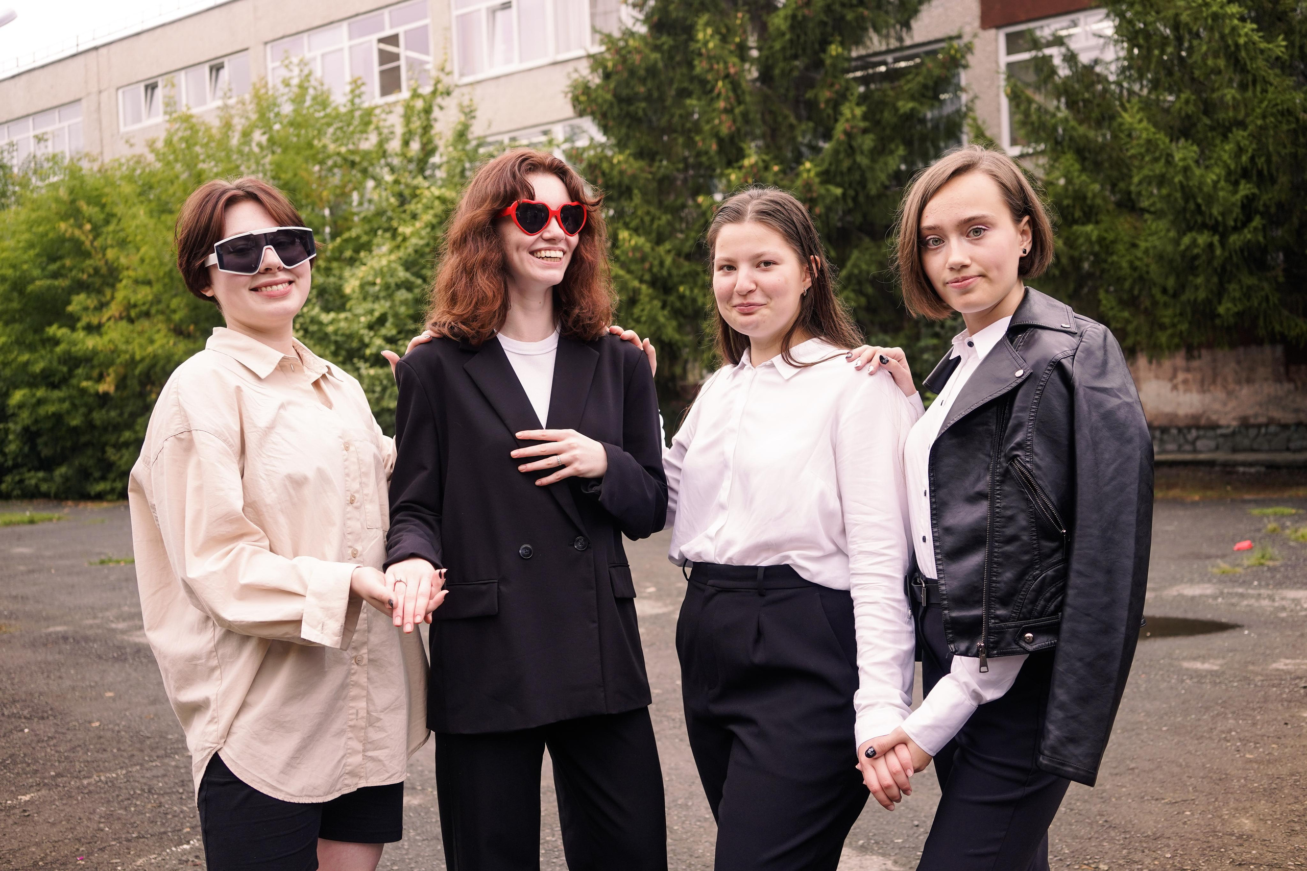 168 школа 11 класс. Семейный и портретный фотограф в Екатеринбурге Анна Лобанова