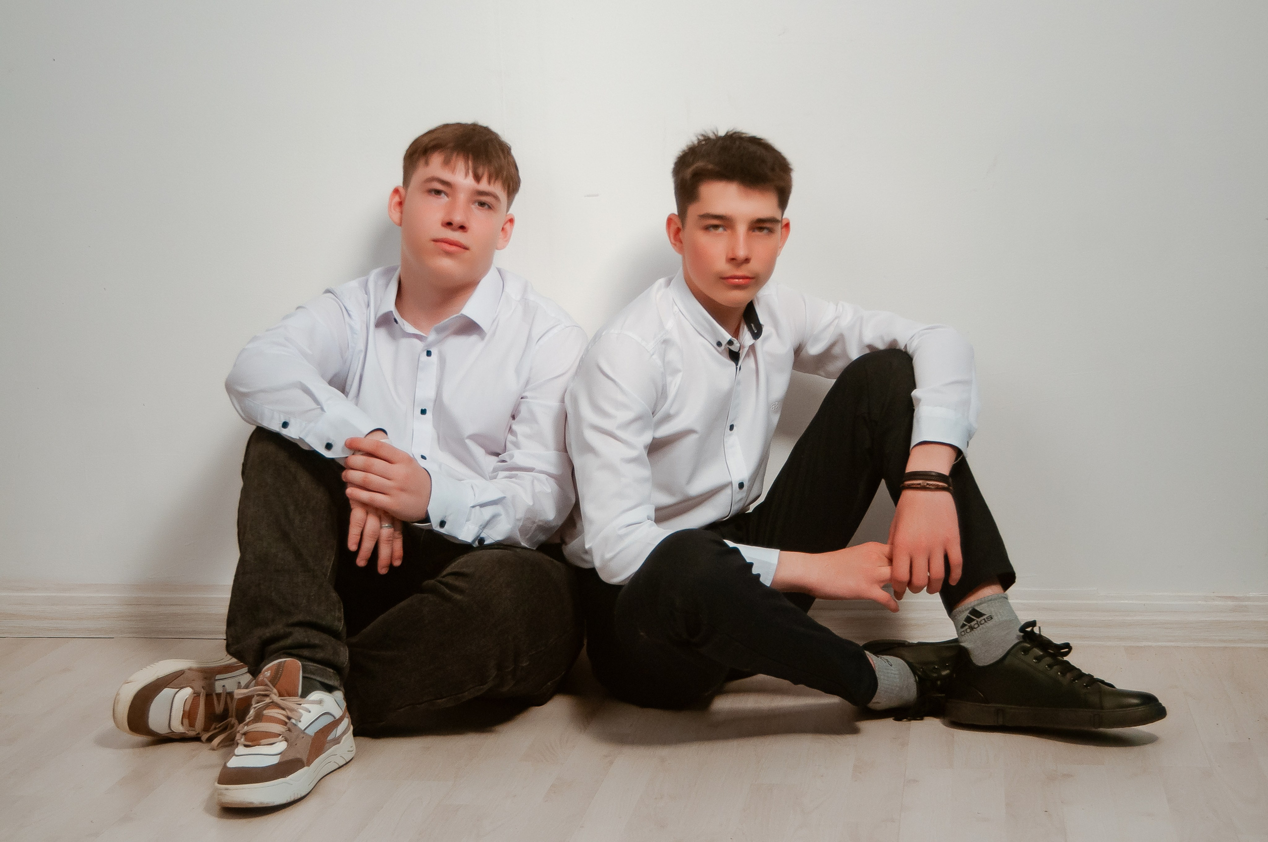 Зеленогорская СОШ, 9 класс. Студия выпускных альбомов Остров