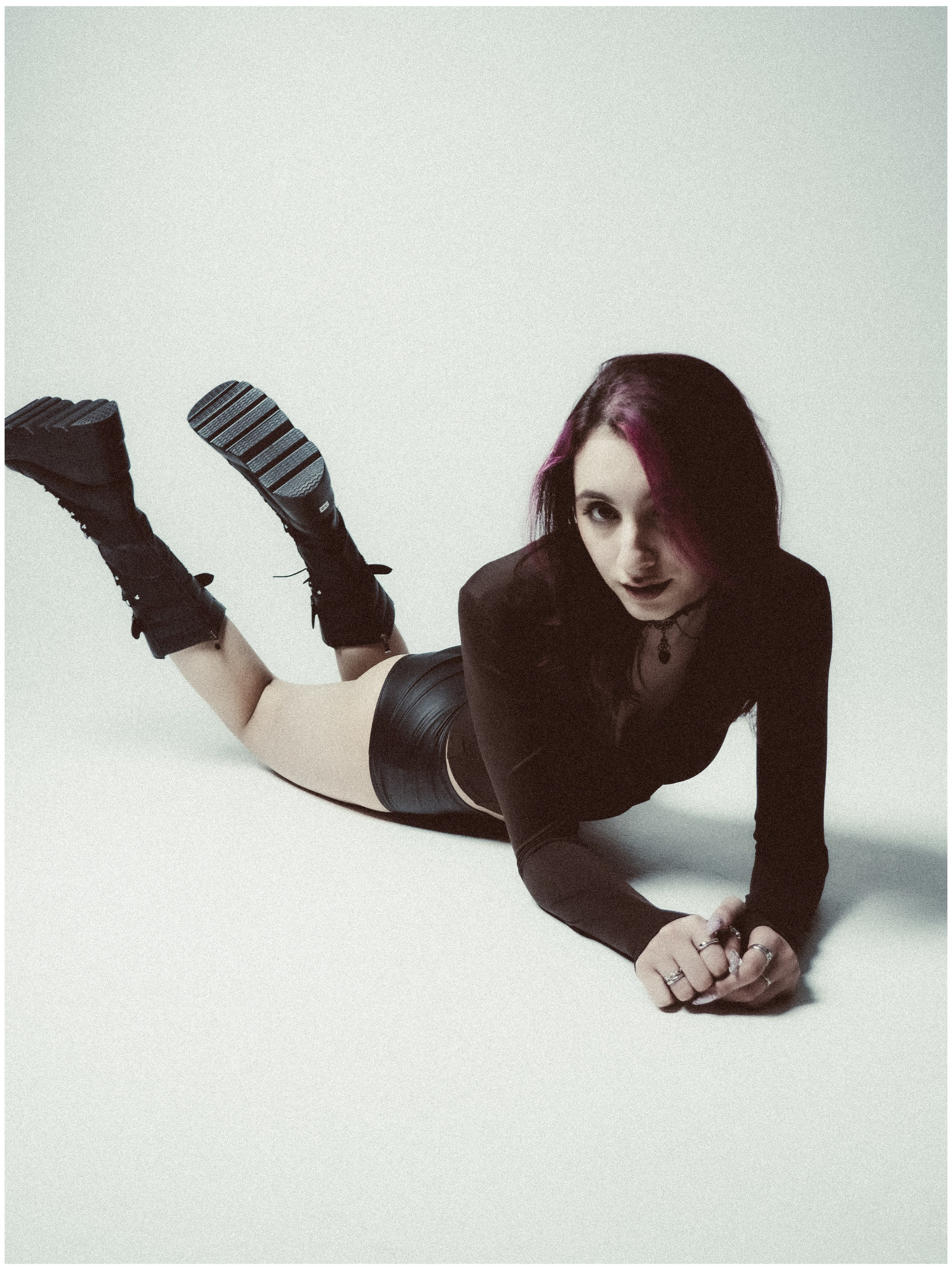 Севда. Портретный и коллажный фотограф из Москвы