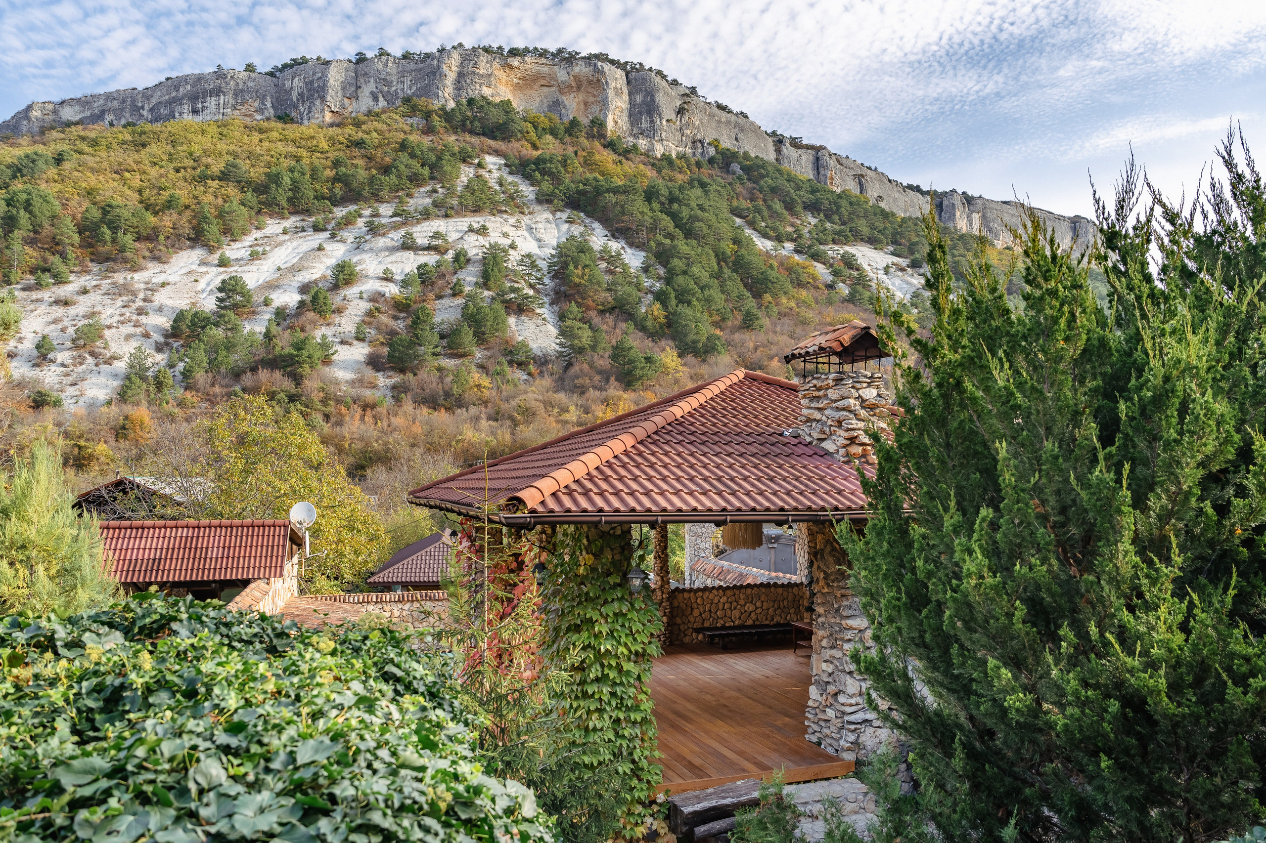 Фасадная фотосъёмка отелей Сочи. Отельный интерьерный фотограф Сочи