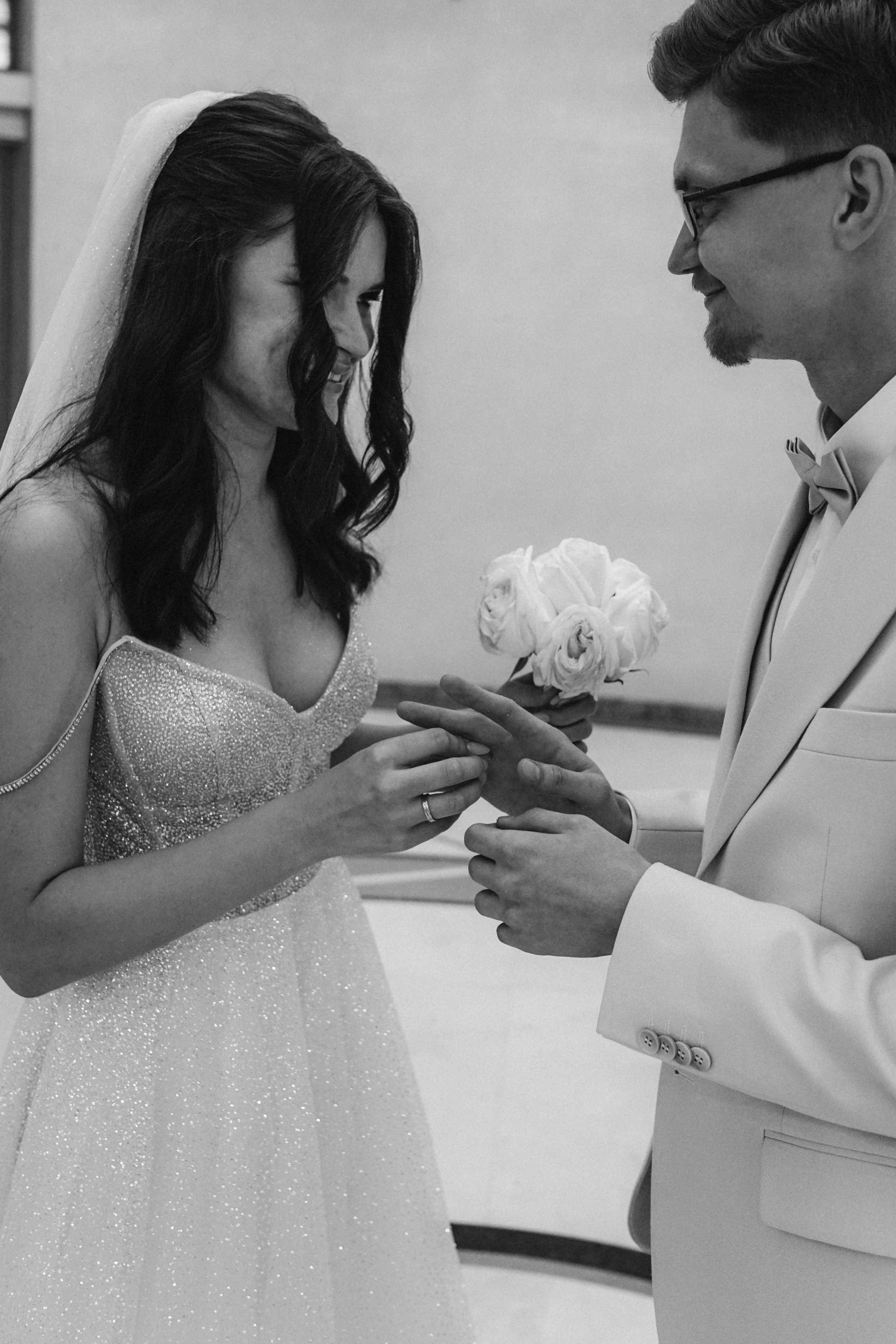 Яна и Никита: сборы в отеле, регистрация и банкет. Фотограф в Иркутске