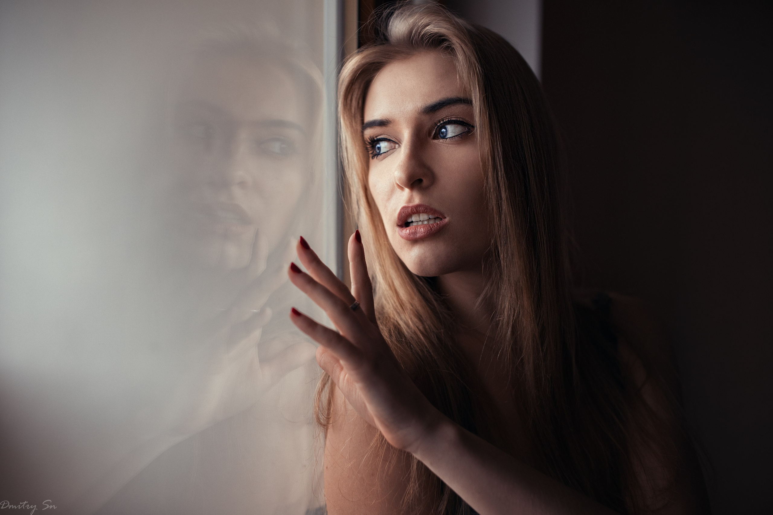 Фотосет с Настей у окна для «себя»