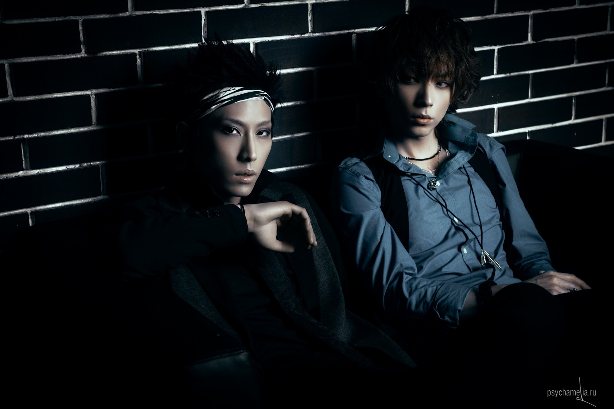 Studio and outdoors. Main