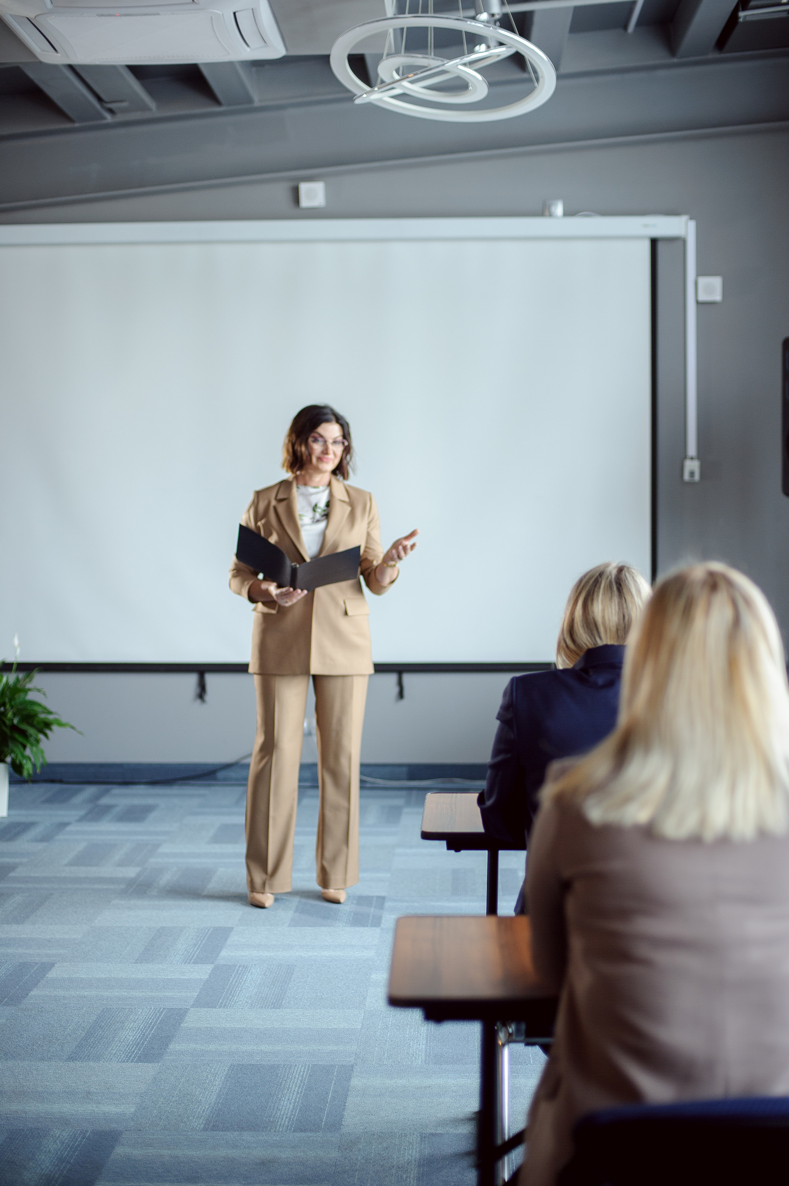 Контент для коуча Вероники. Фотограф в Самаре Сидорова Настя