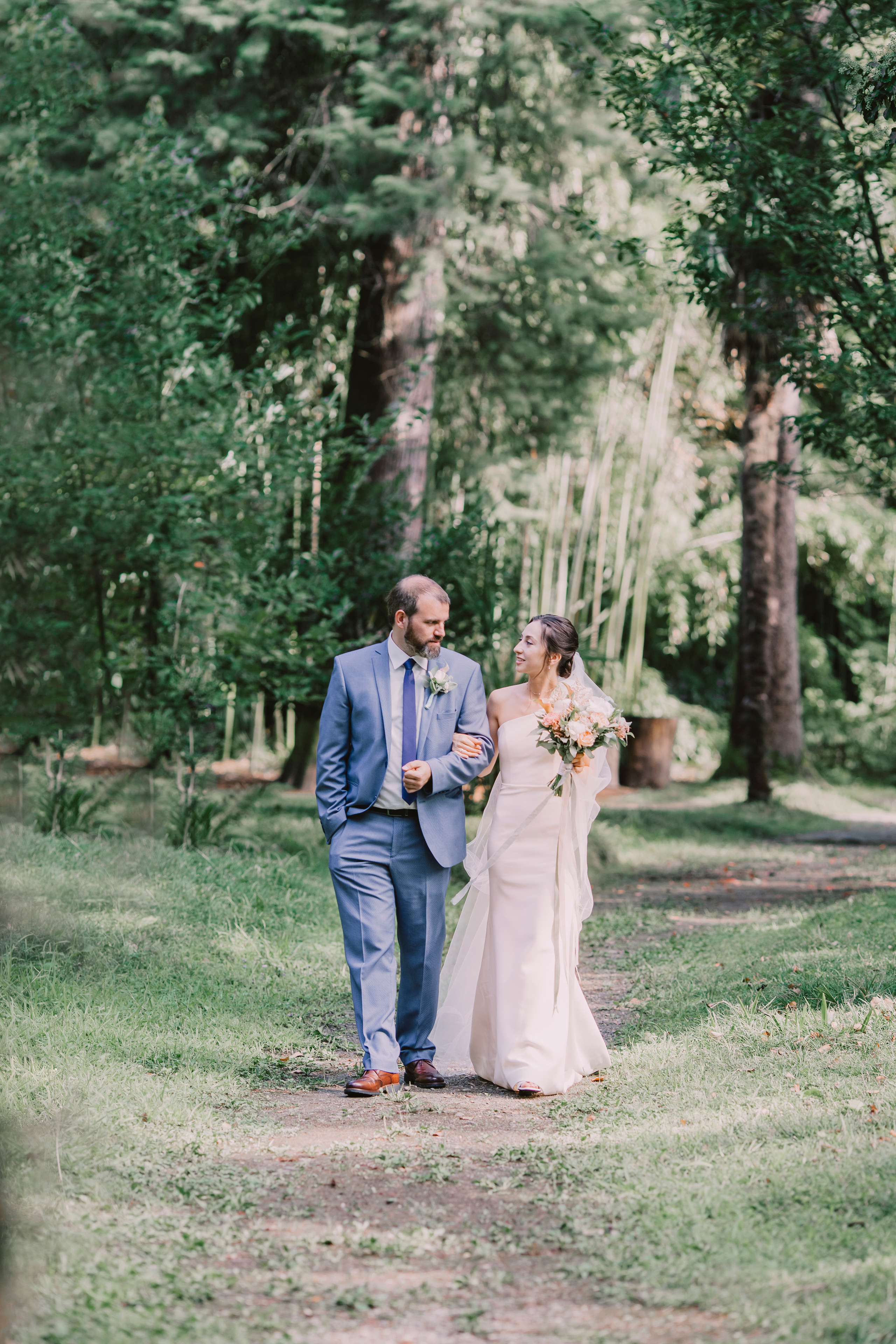 Свадьба в Абхазии. Свадебный фотограф в Абхазии. Свадебный и семейный фотограф в Самаре и Сочи