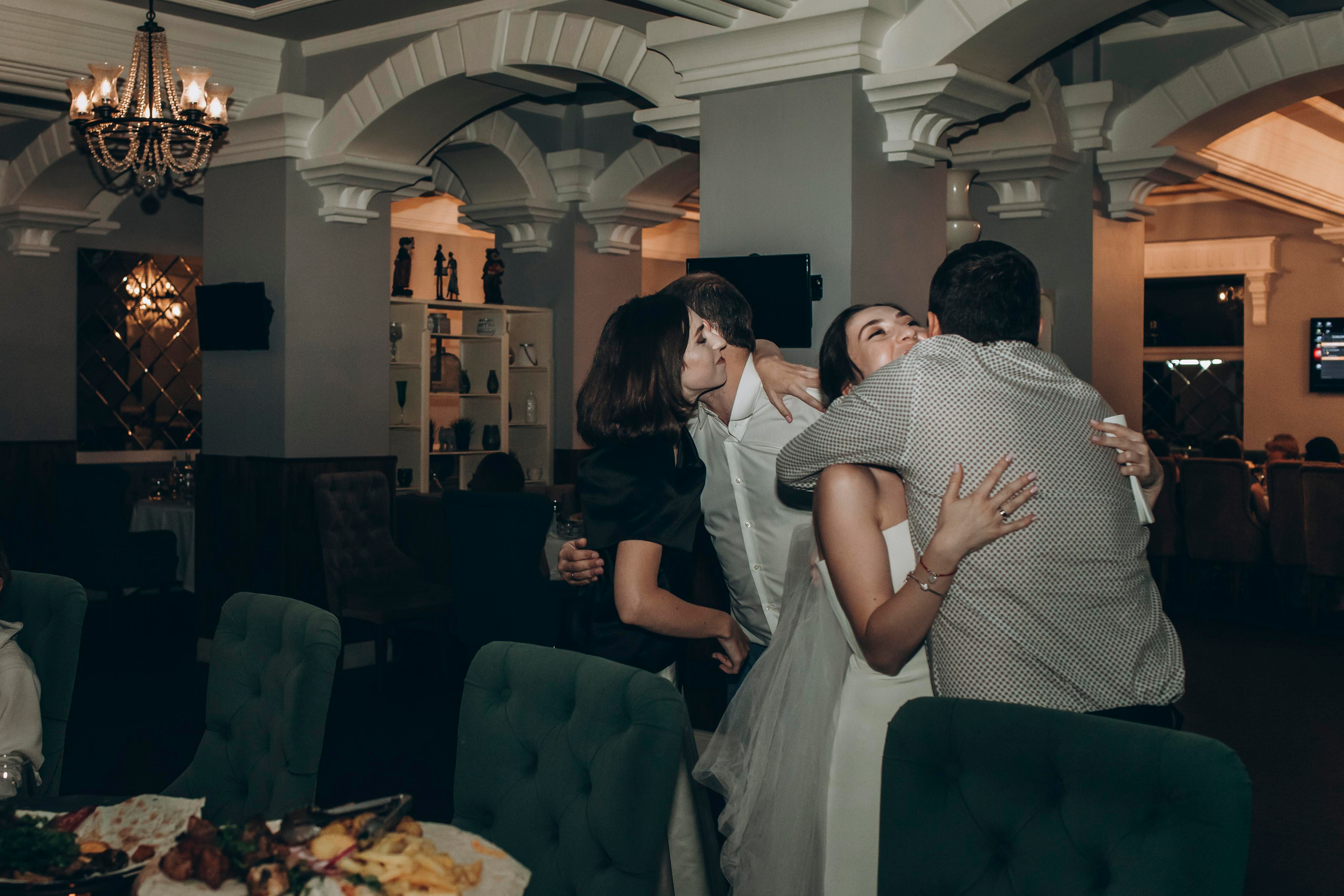 Свадьба в Абхазии. Свадебный фотограф в Абхазии. Свадебный и семейный фотограф в Самаре и Сочи