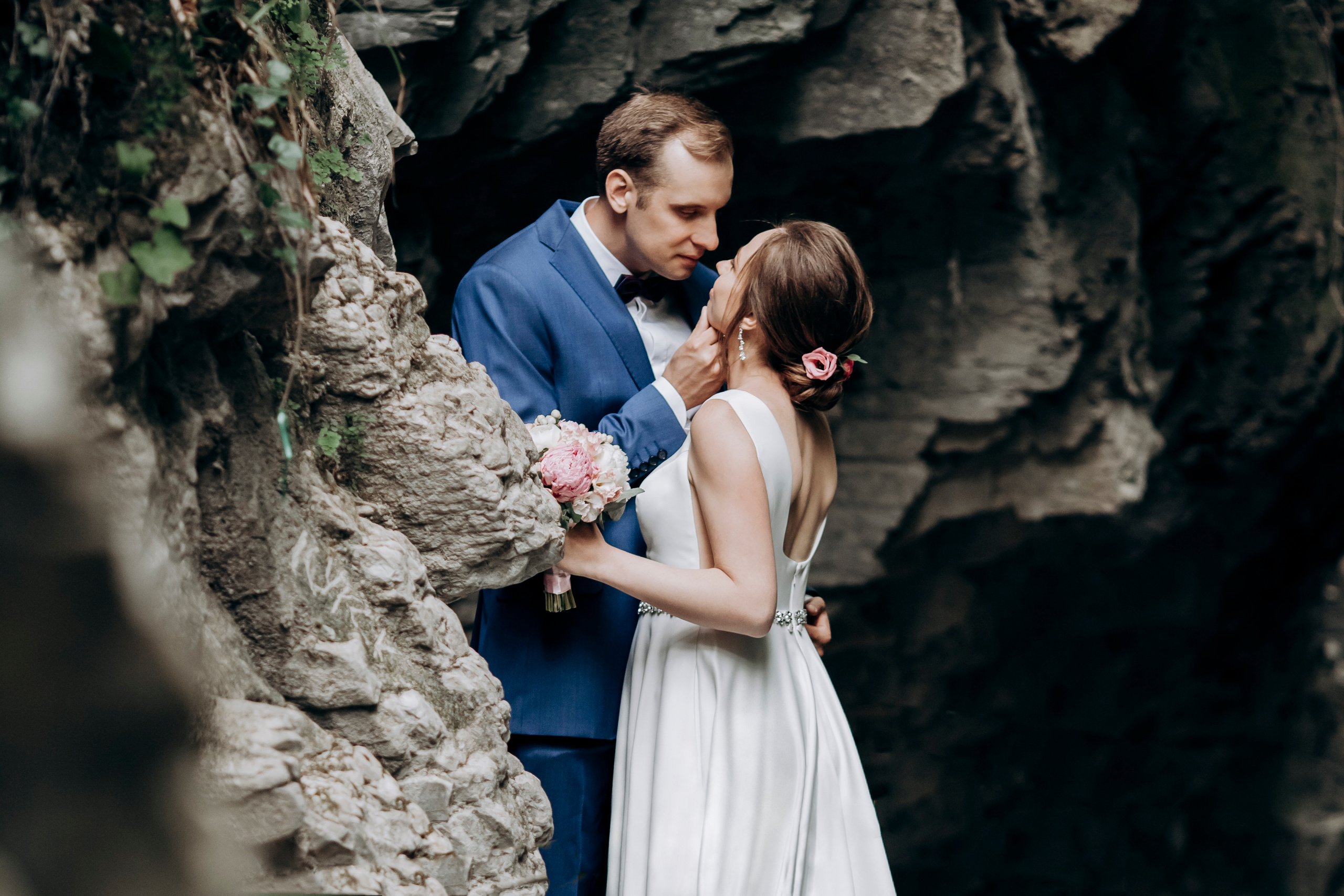 Свадебный фотограф в Сочи Эвелина Рязанова. Свадебный и семейный фотограф в Самаре и Сочи