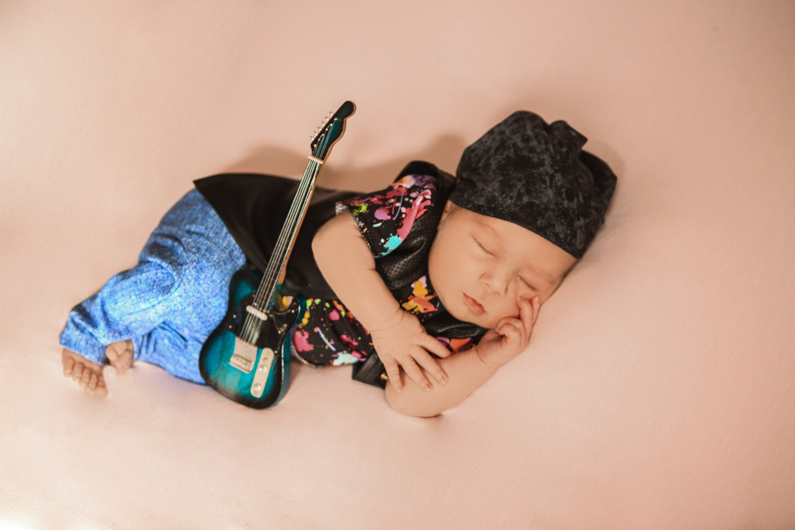 Фотосессия новорожденного, ньюборн фотосессия Ростов-на-Дону