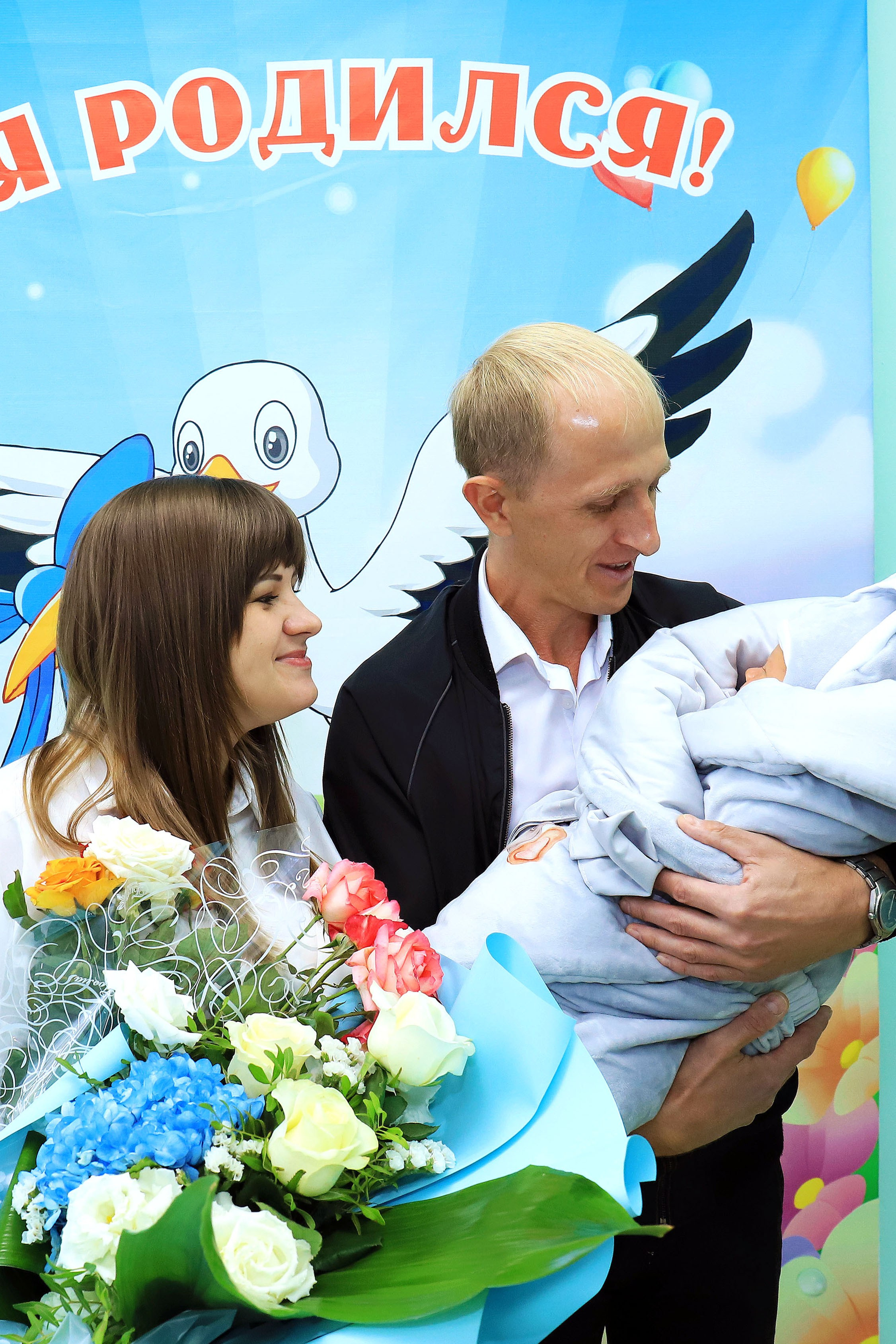 Выписка из роддома. Игорь Варава свадебный фотограф видеограф Белая Глина Краснодар