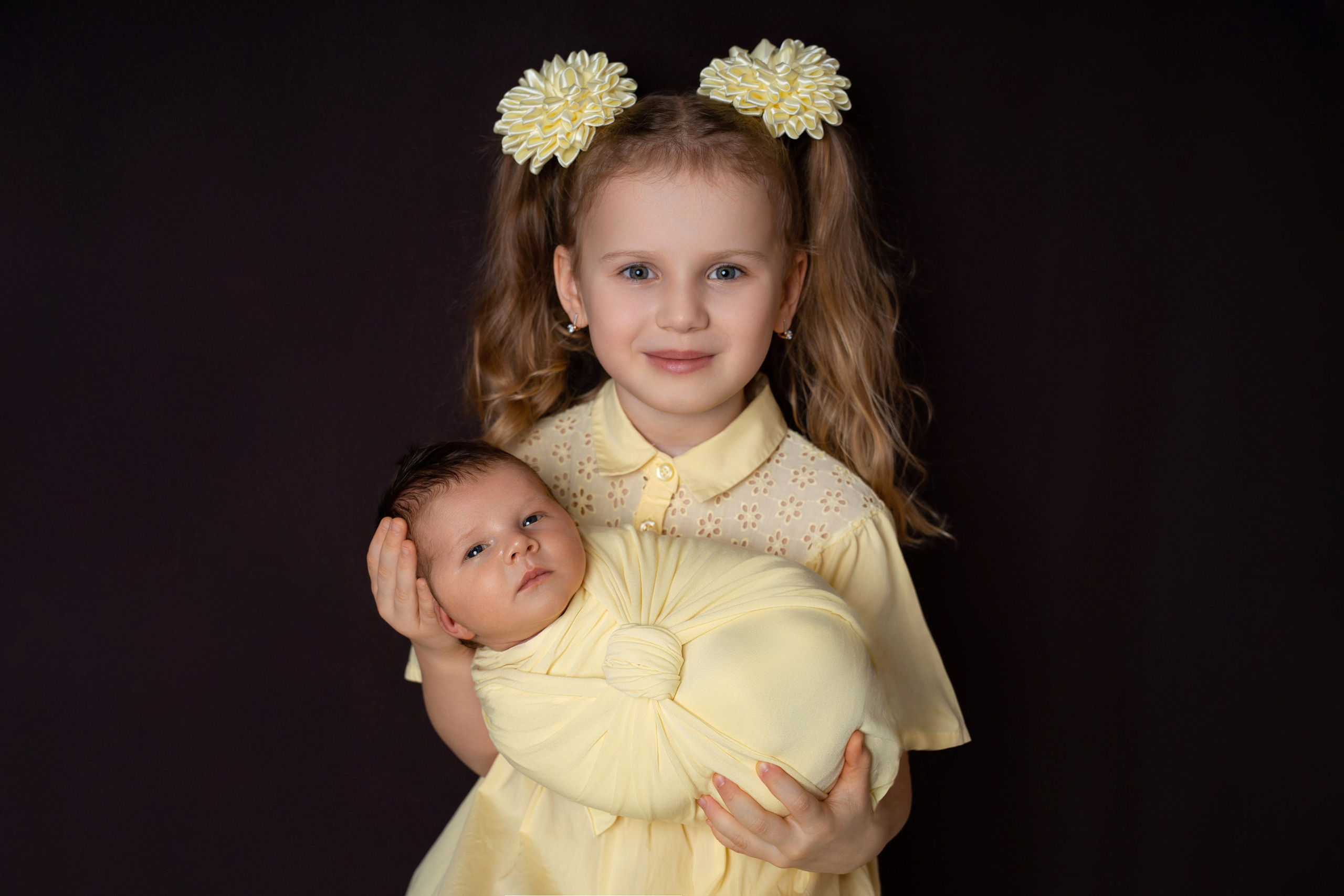 Фото с родителями/Макроснимки. Фотограф новорожденных Оренбург и свадебный фотограф Оренбург