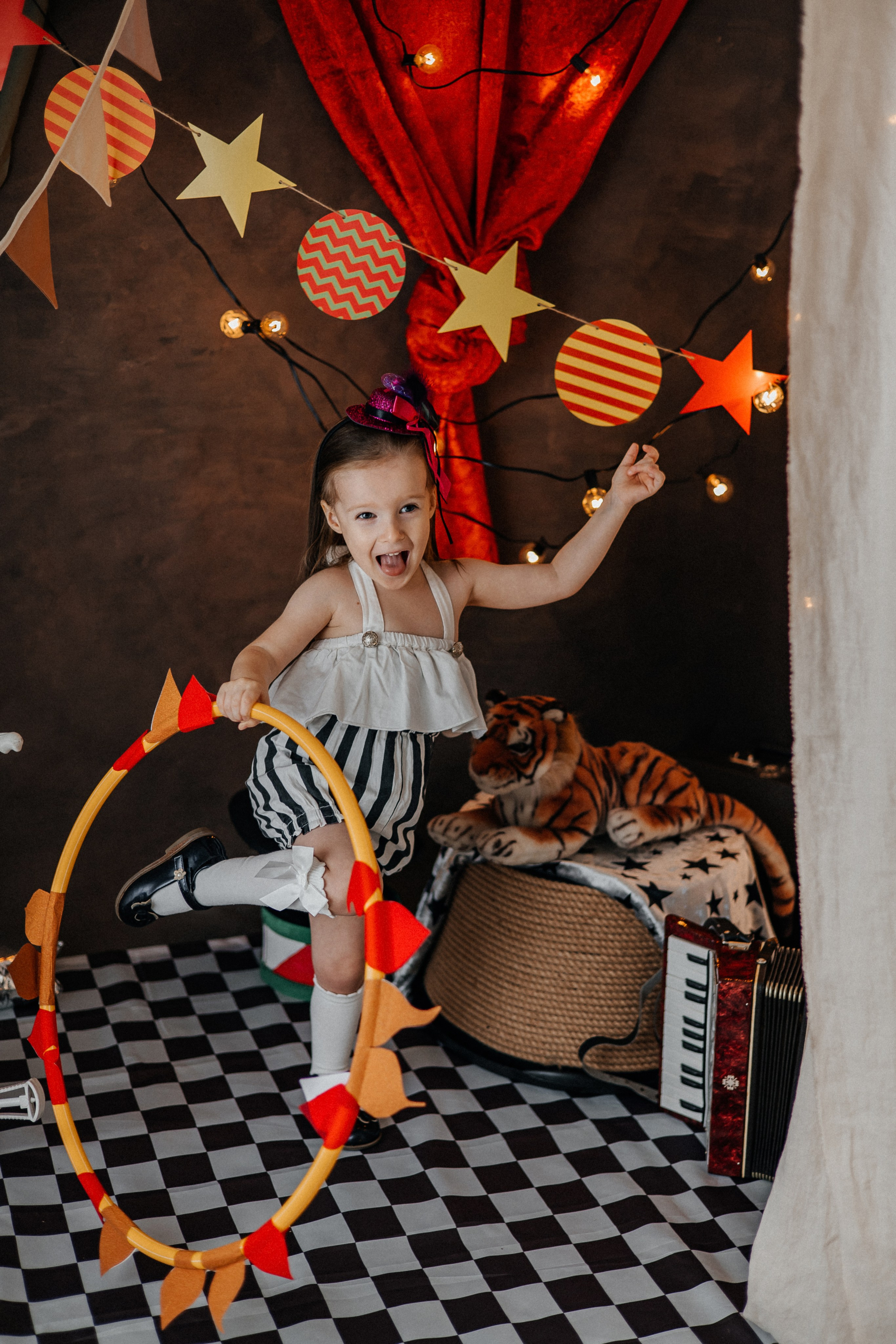 Цирк. Фотограф новорождённых Екатерина Боброва. Ульяновск