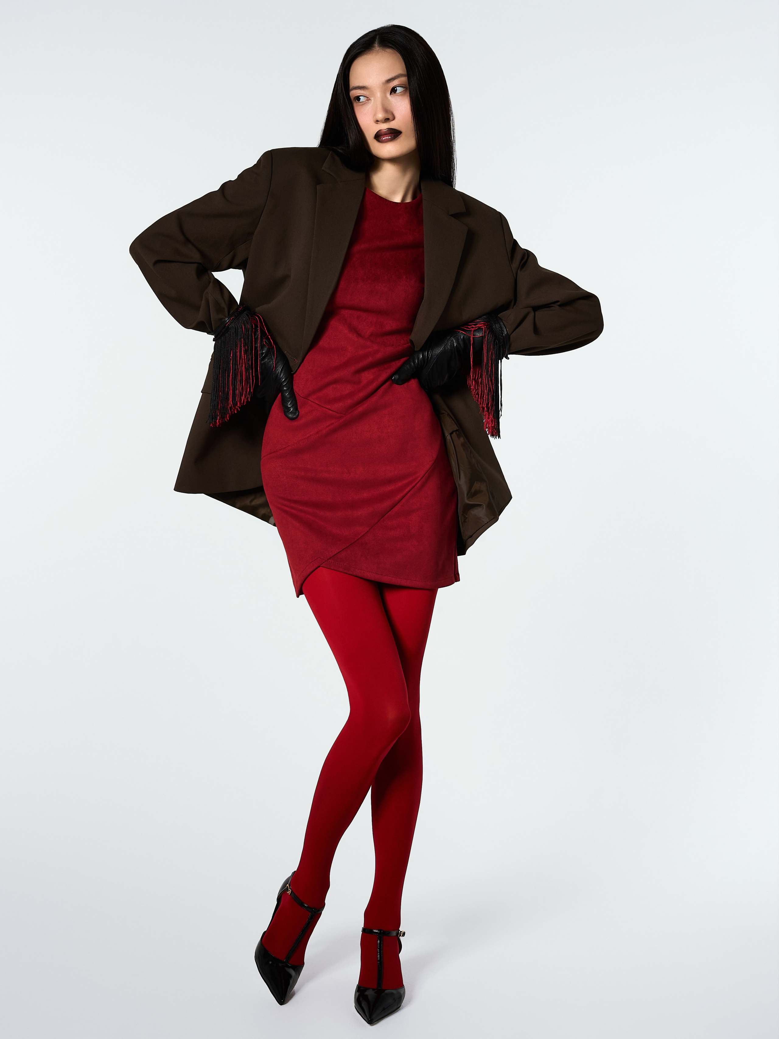 Ph: @lunjude Md: @alenapalace Mua: @daubface Backstage: @_marina_avetisyan Retouch: @mir_marie_