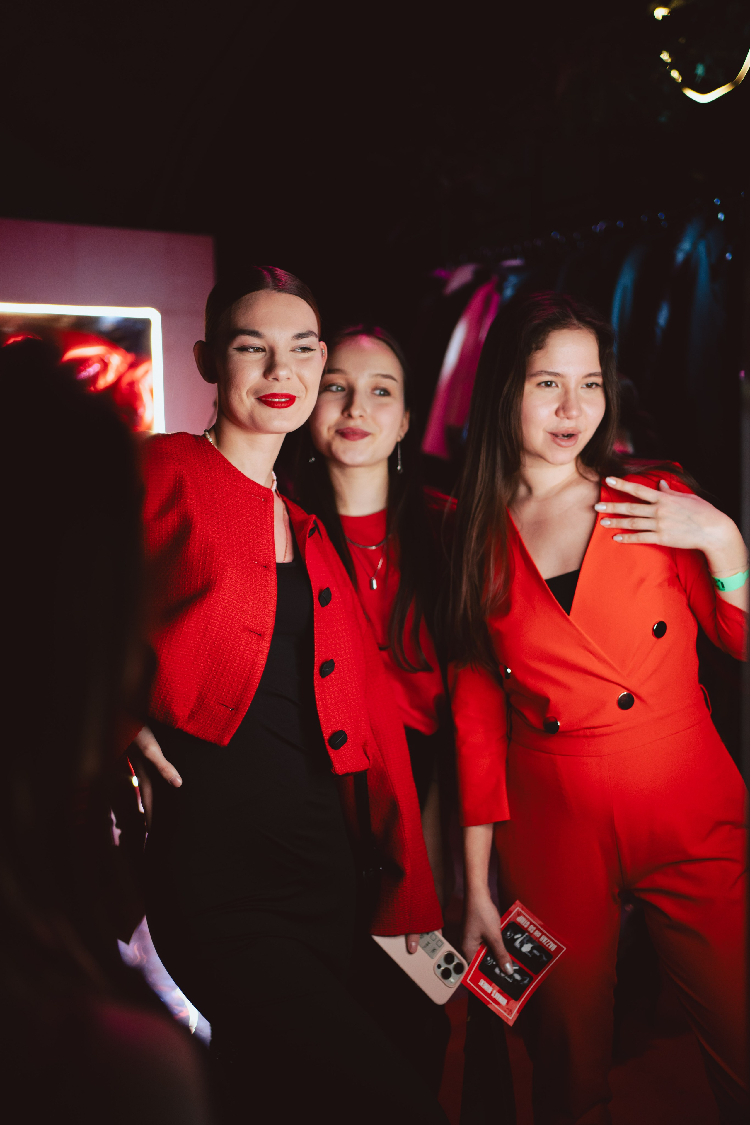 SO STRIP // Woman's moment. Репортажный фотограф в Казани Виктория Трунова