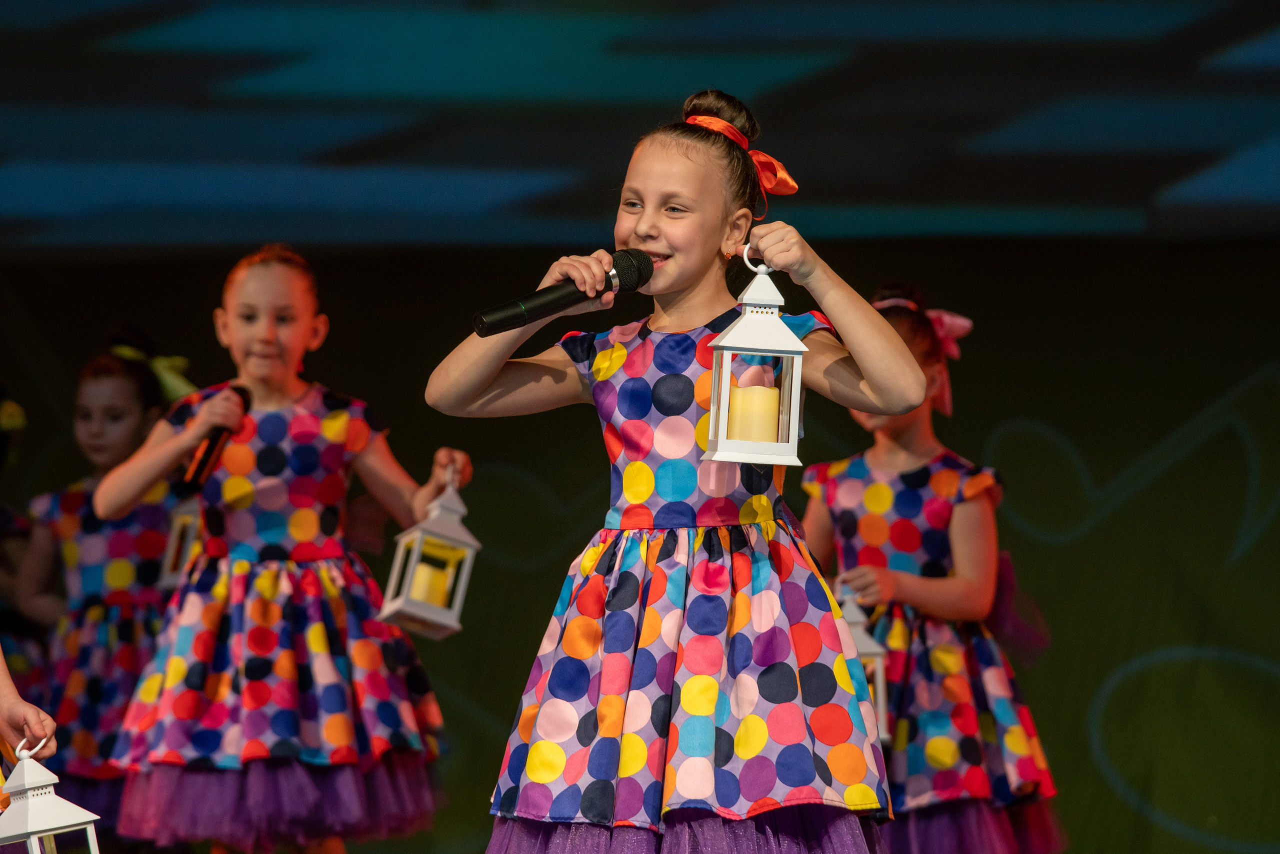 Съёмка концерта для Домисольки, большой концертный зал Космос. «Студия DRONAVT`s» — видеосъёмка и фотография г. Москва