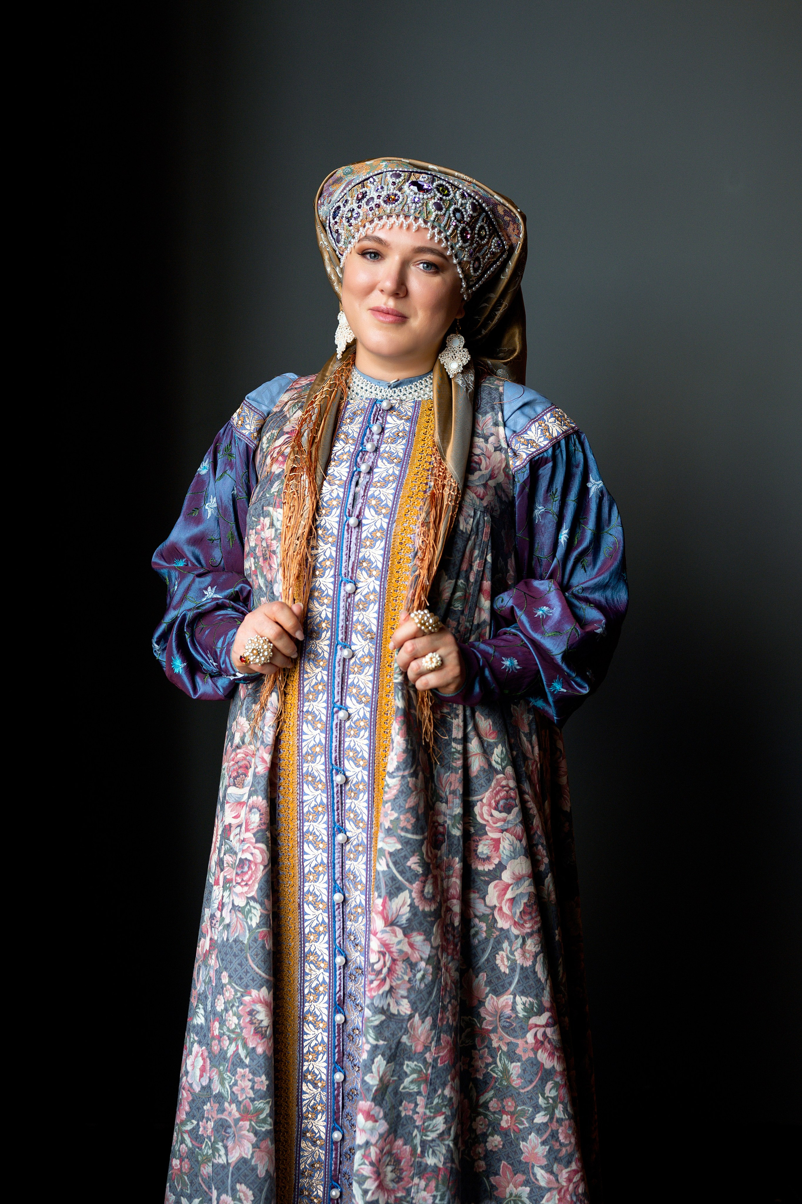 Фотосессия в русском народном костюме. Фотограф Юлия Кондратьева