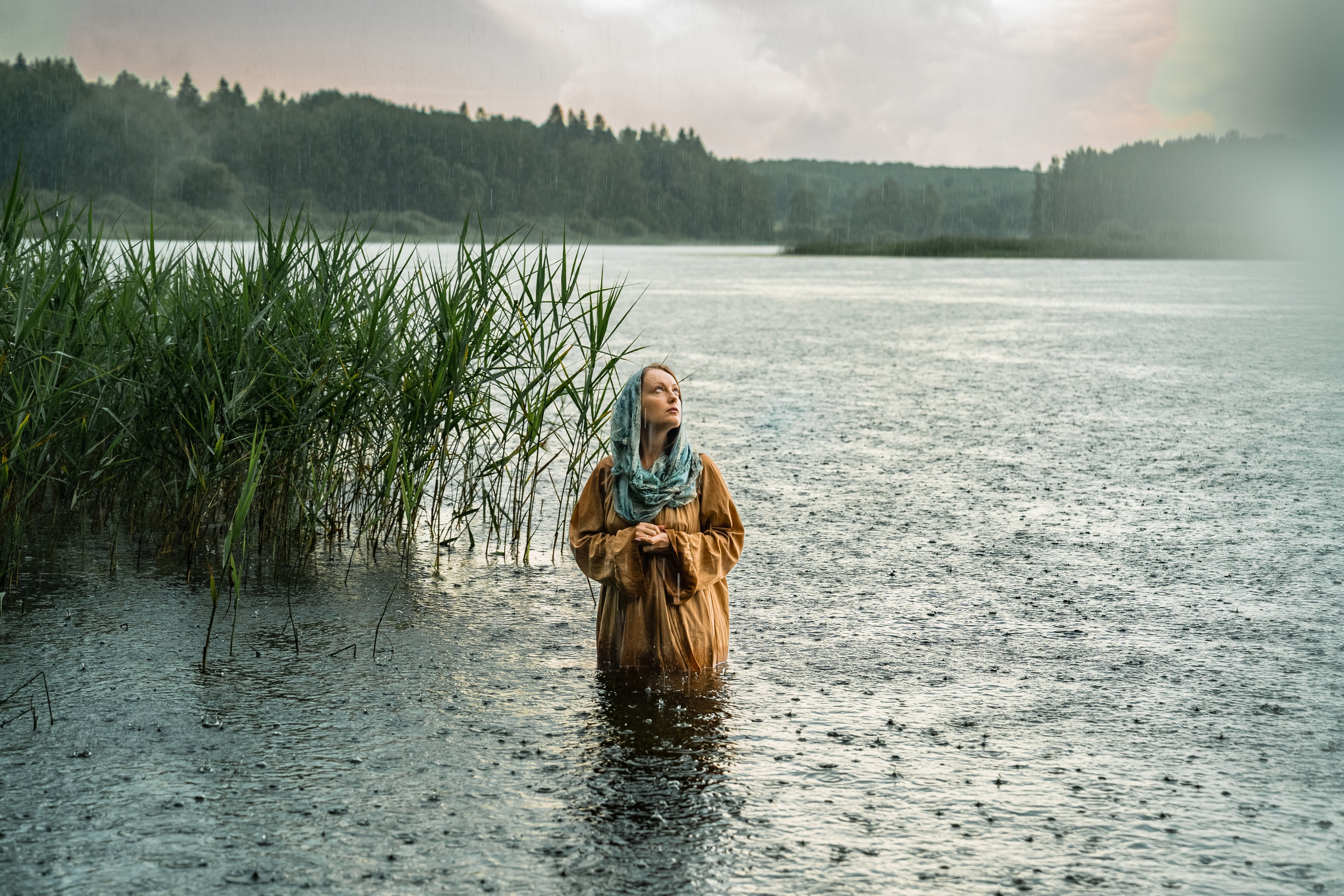 Женский портрет на природе