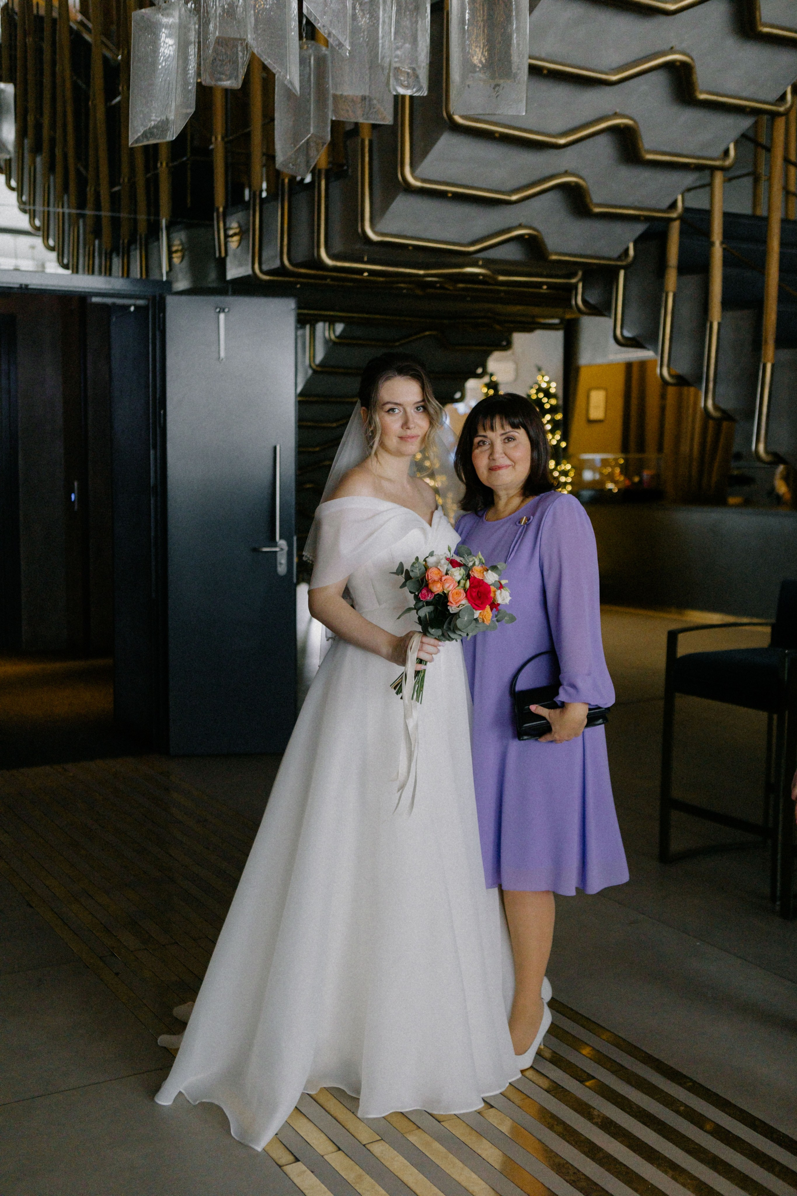 Ксюша и Илья. Утро в отеле роспись в Birds. Свадебный и портретный фотограф в Москве Анастасия Масюк