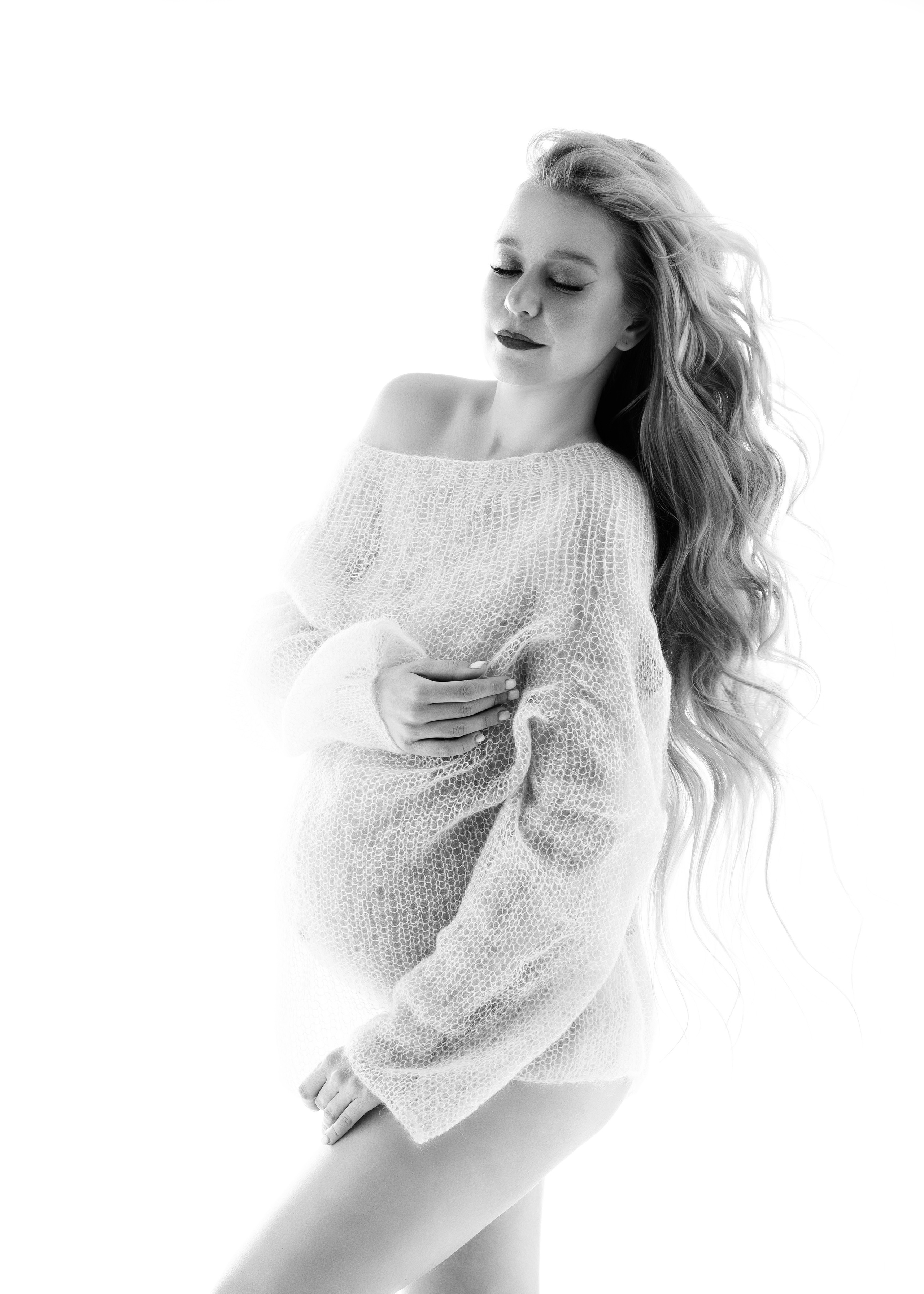 БЕРЕМЕННЫЕ. Фотограф новорождённых и беременных в г. Ноябрьск