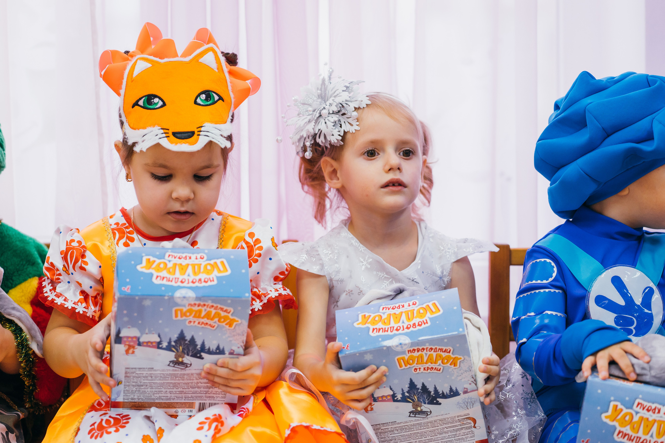 Новогодний утренник в детском саду. Профессиональный фотограф Геленджик, Новоросийск Виктория Цейс