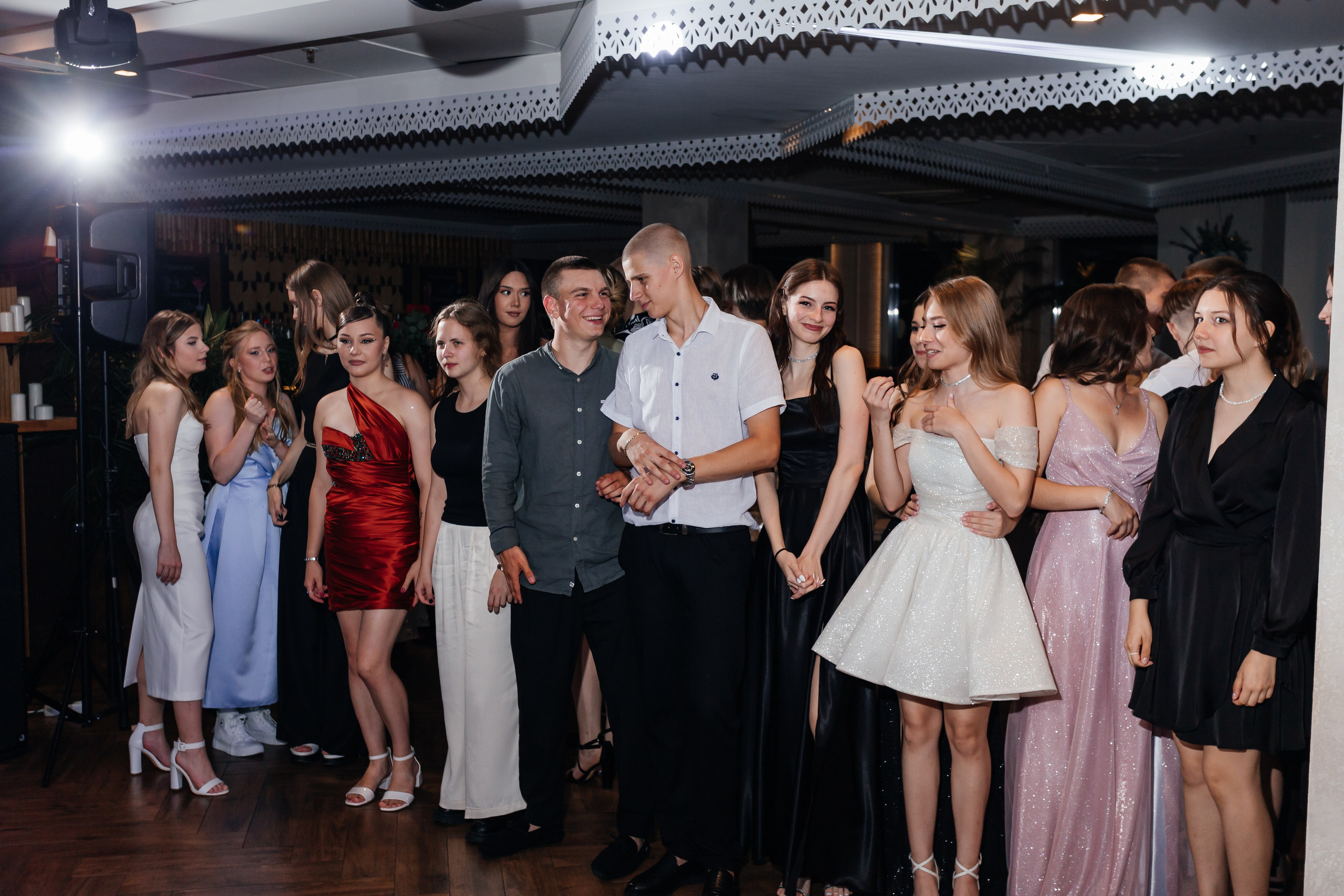 Выпускной 11 «А». Школа № 42. Свадебный фотограф в Краснодаре Николай Крауз