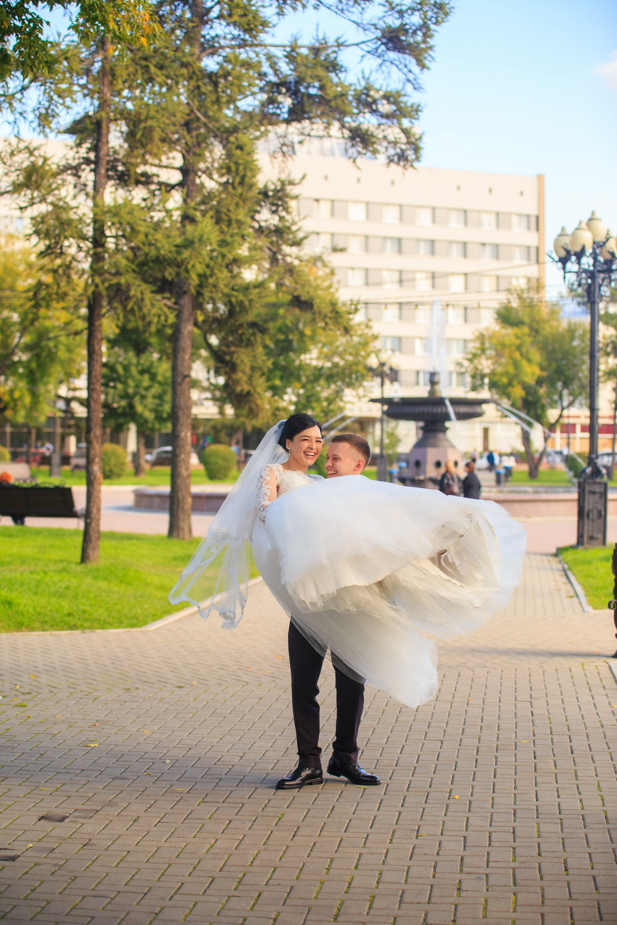 Свадебный фотограф Иркутск. Фотограф видеограф Иркутск фото видео студия Алексея Марамзина