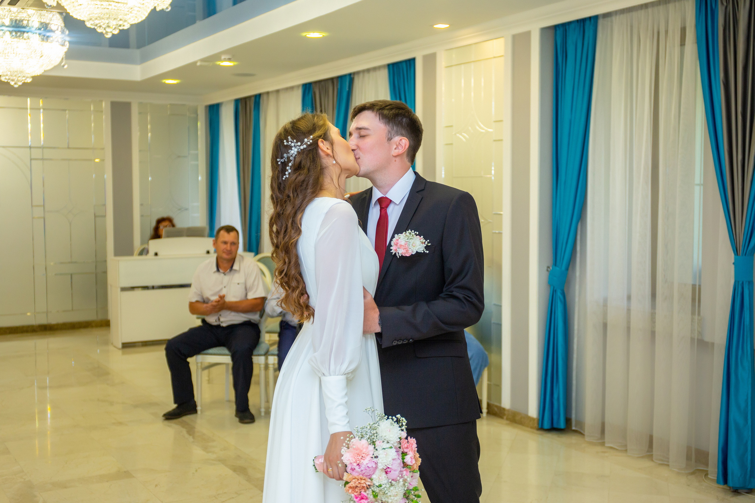 Свадебный фотограф в Иркутске. Фотограф видеограф Иркутск фото видео студия Алексея Марамзина