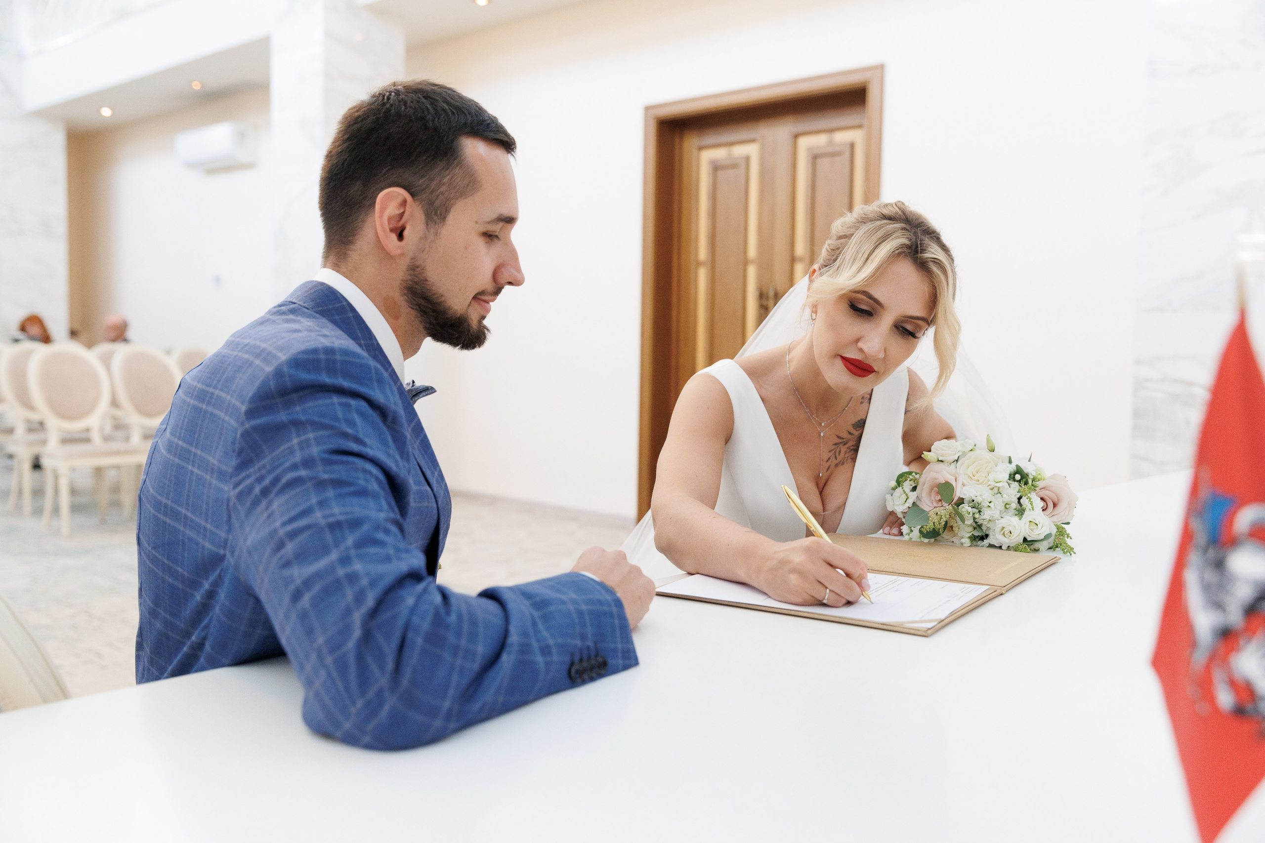 Алина и Павел. Репортажный Фотограф в Москве Юра Гушан