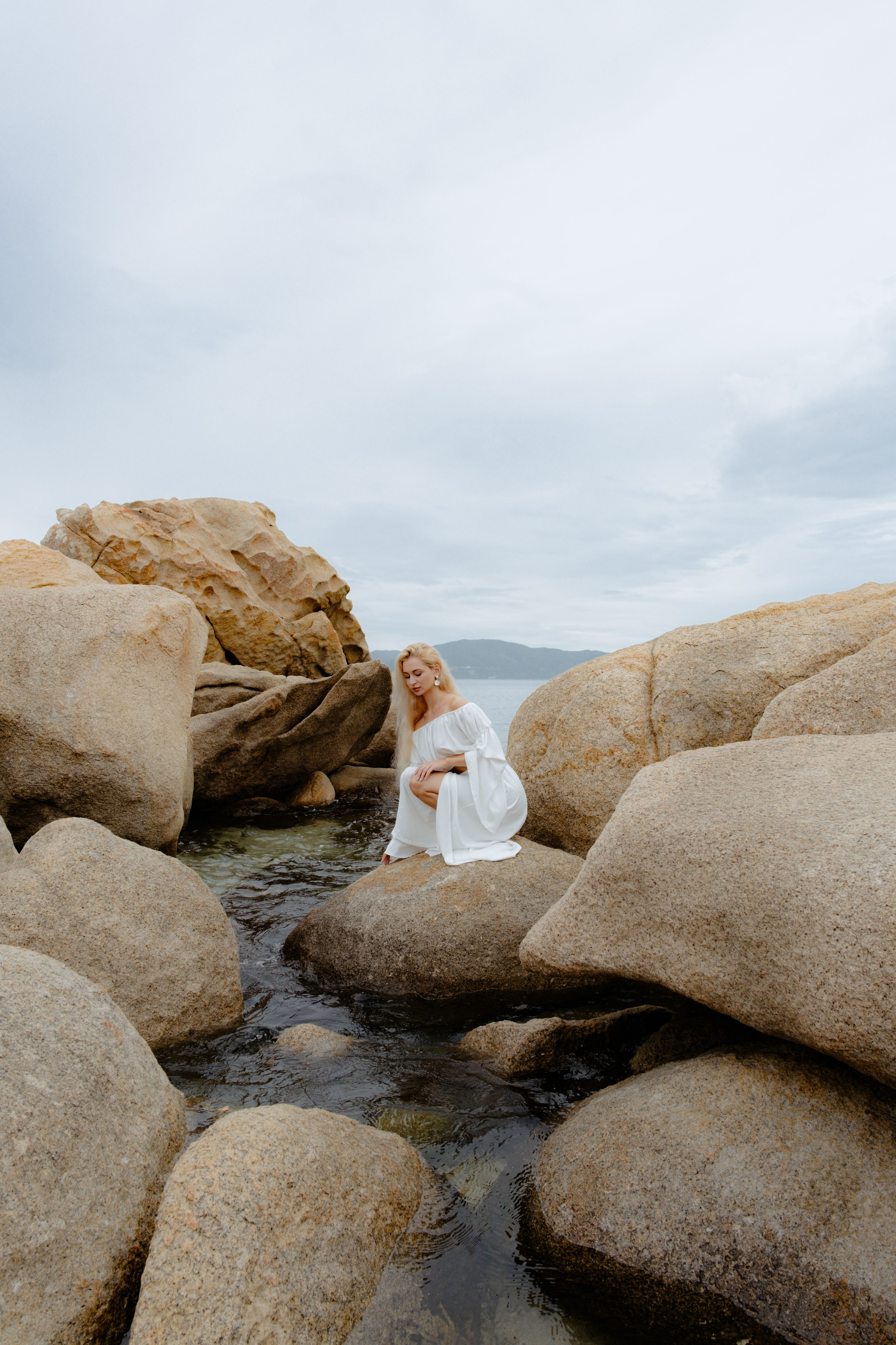 Location "Rock Garden". Portrait photographer Nha Trang | Julia Meshanina