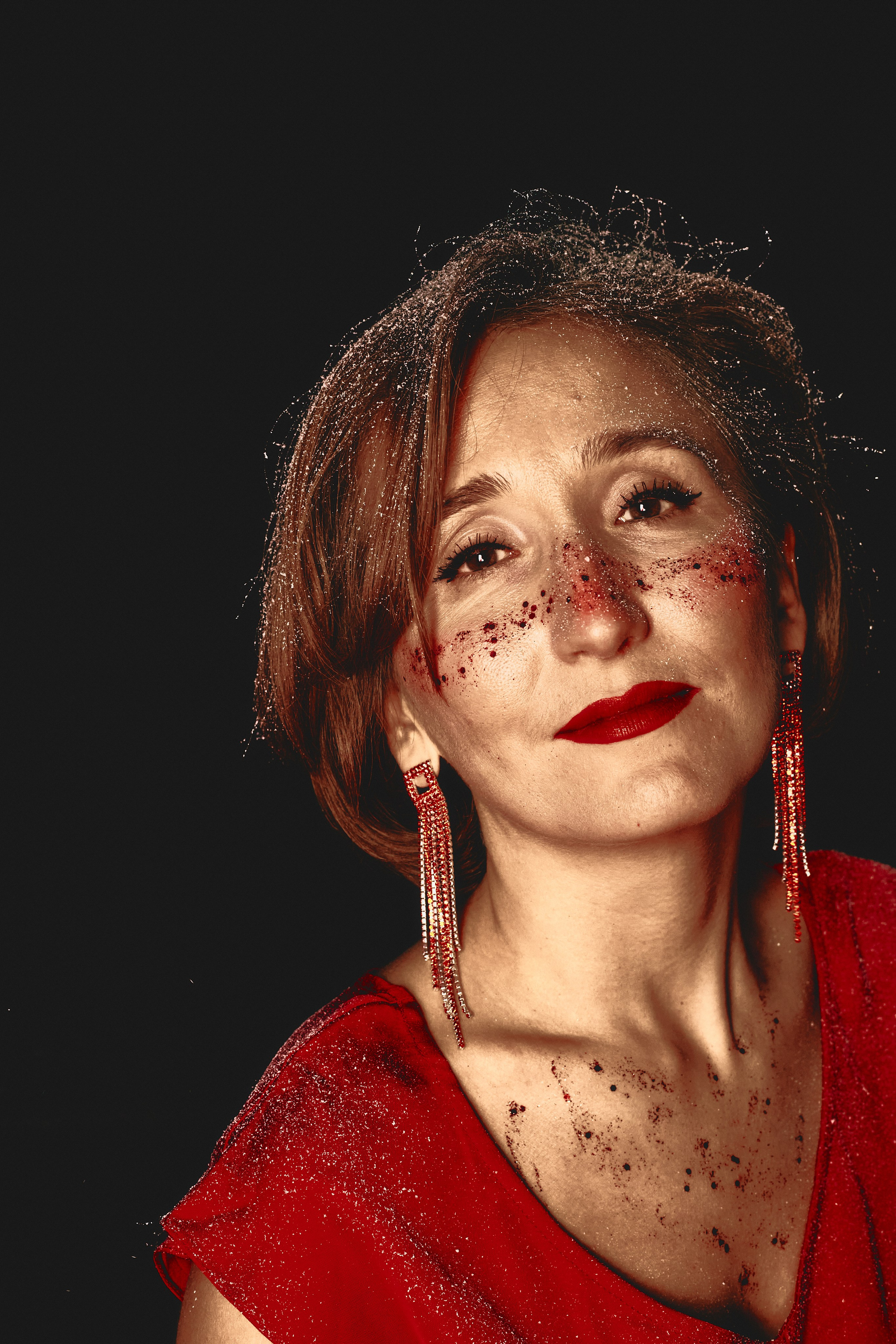 Visual artist (photo & arts)