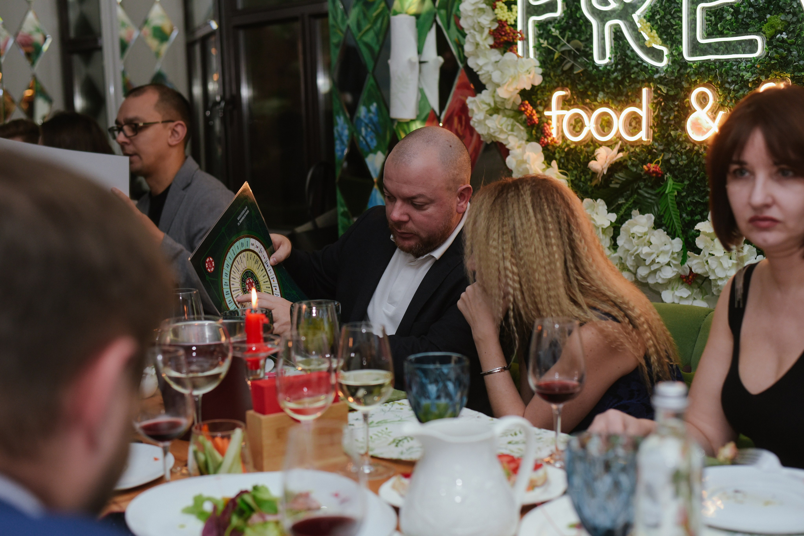 Этажи Винное казино. Фотограф Лола Волна, город Москва