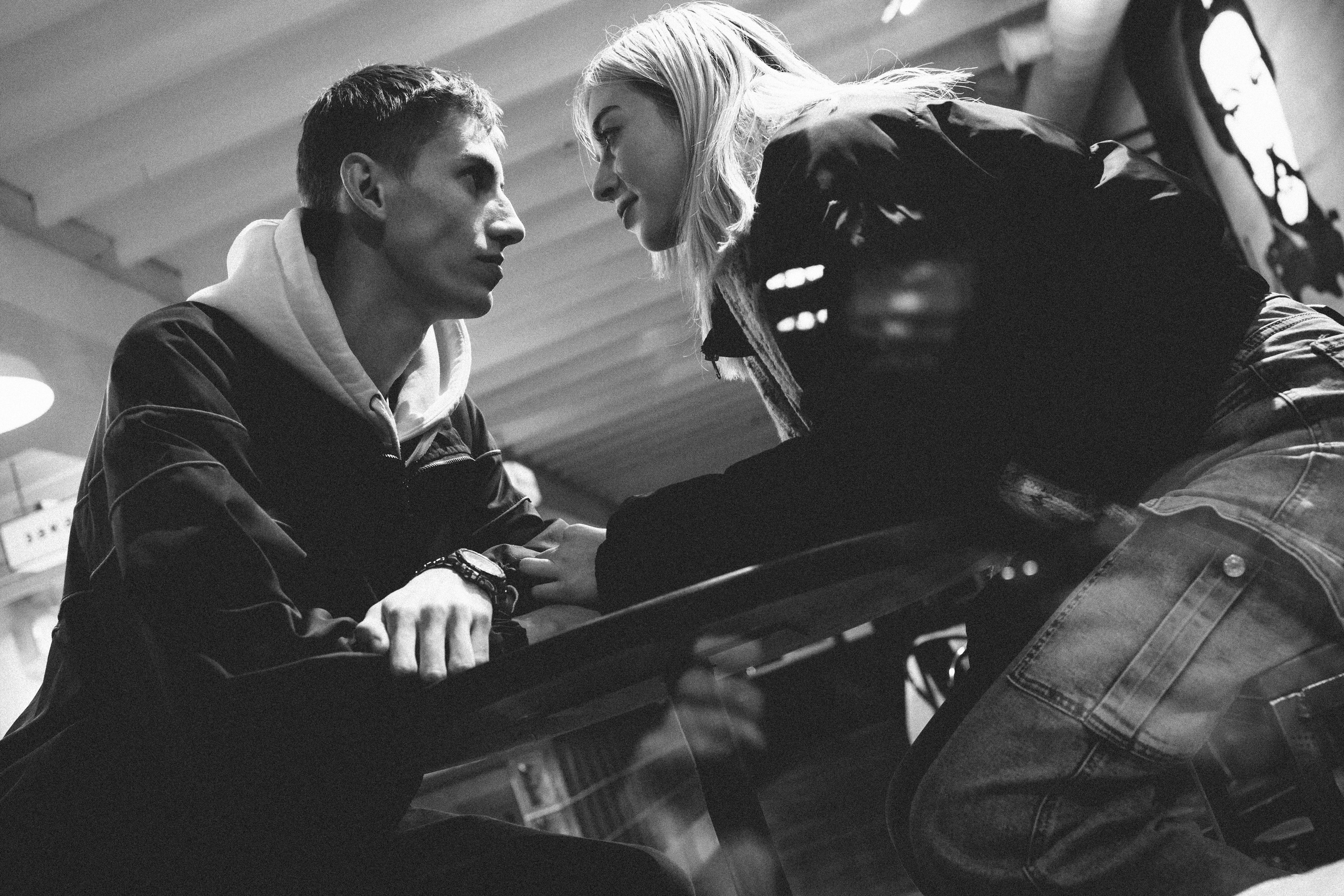 Прогулки по ночному городу. Lifestyle семейный и детский фотограф в Омске Иванова Екатерина