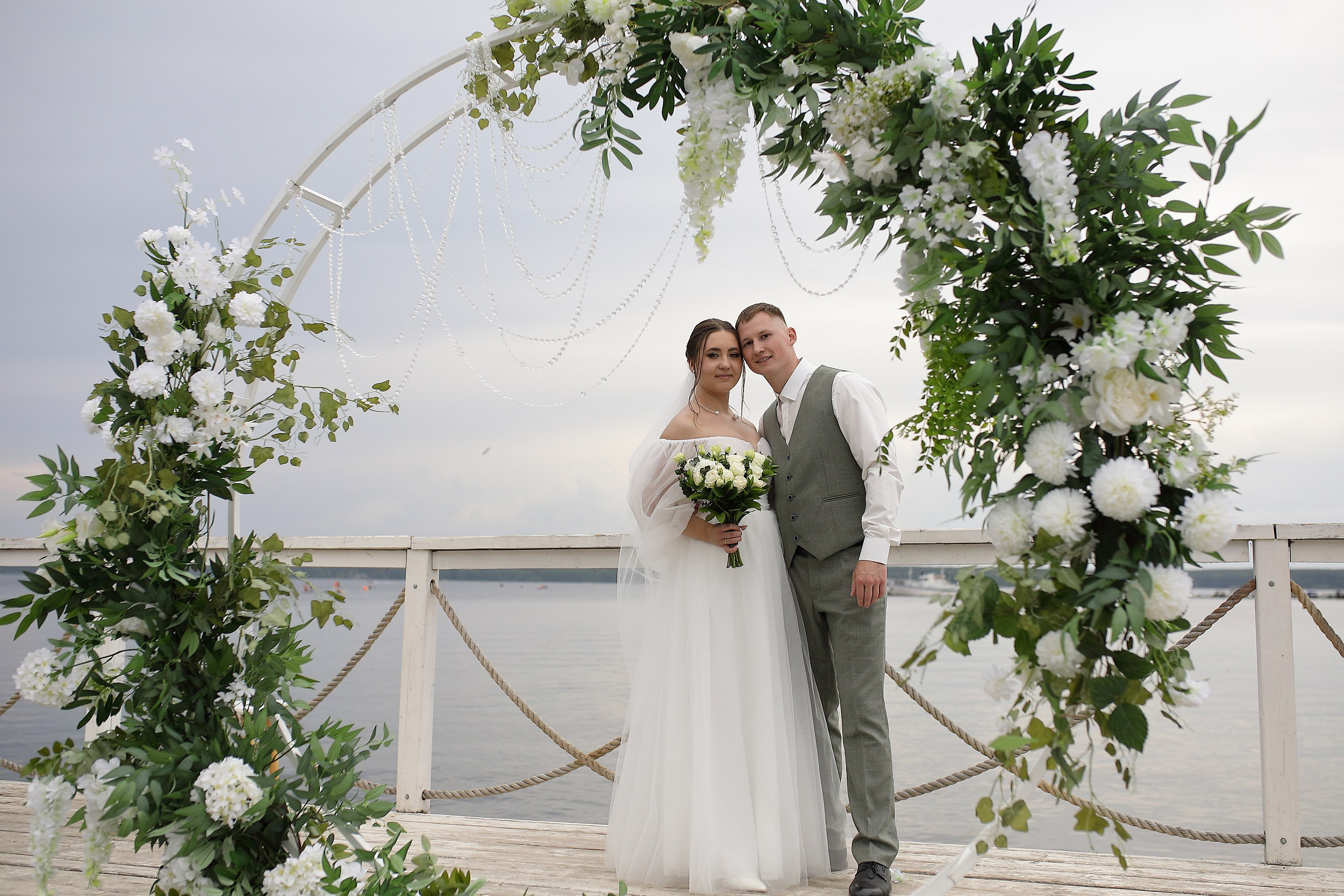 Роман и Софья. Свадебный и семейный фотограф и видеограф в Екатеринбурге Полянские Тимур и Анастасия