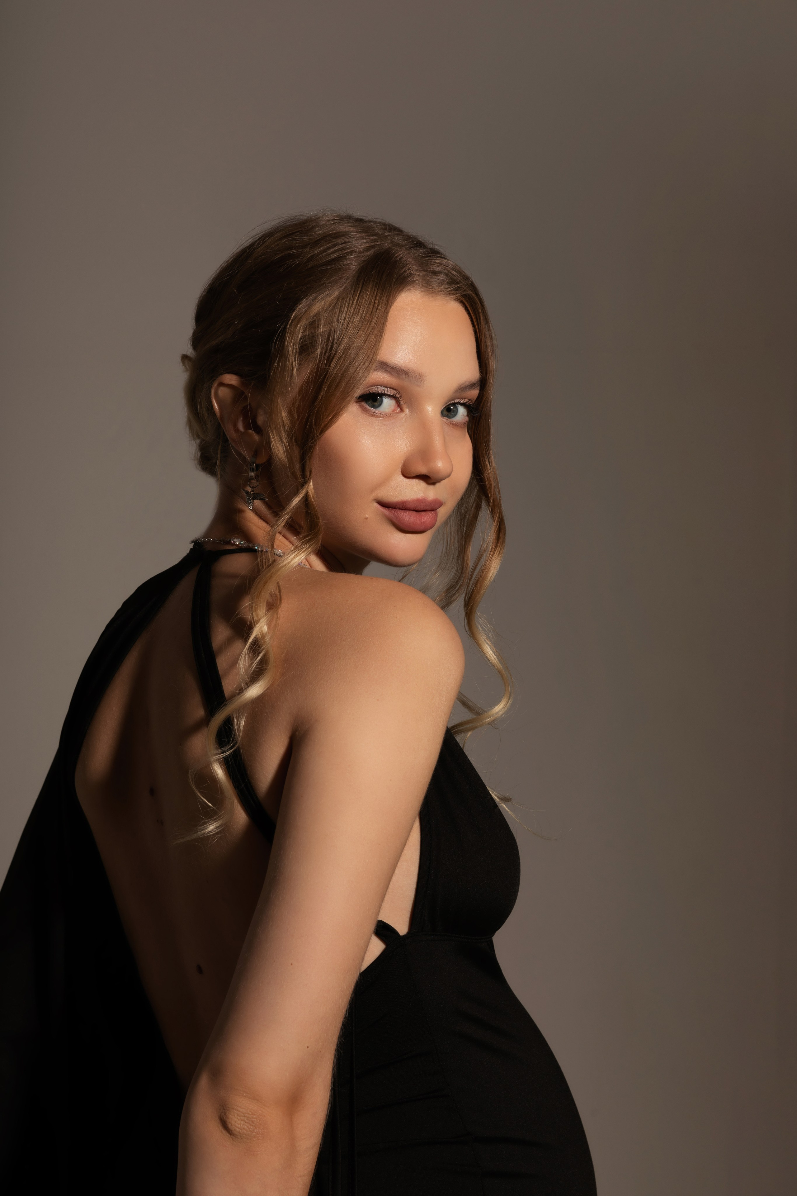 Беременность. Фотограф Мария Щеголькова. Чувственный женский портрет