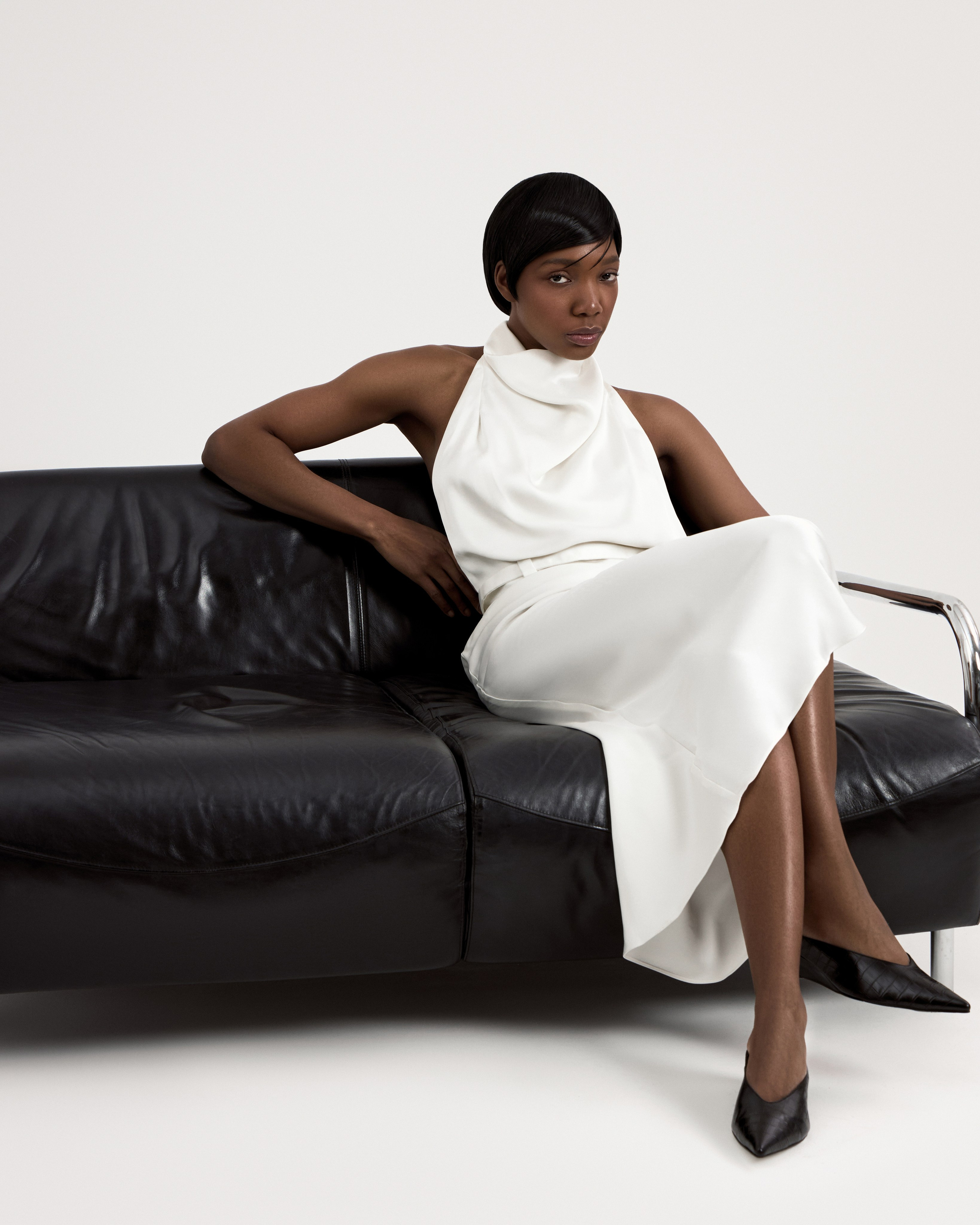 OUTLINES. Главная