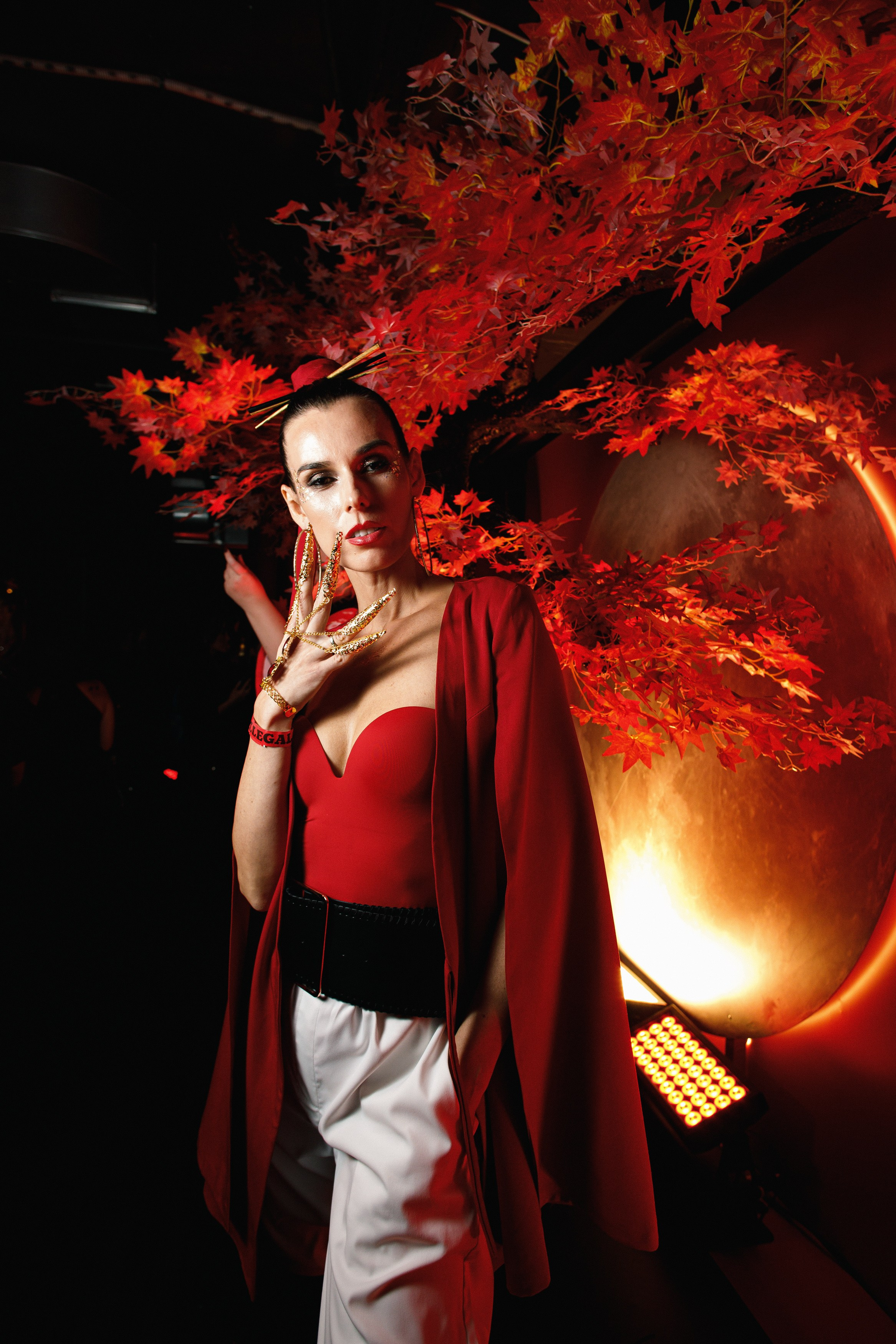 ILLEGAL FRIENDS | ASIA. СВОИ. ФОТООТЧЕТЫ-СОБЫТИЯ-МЕСТА