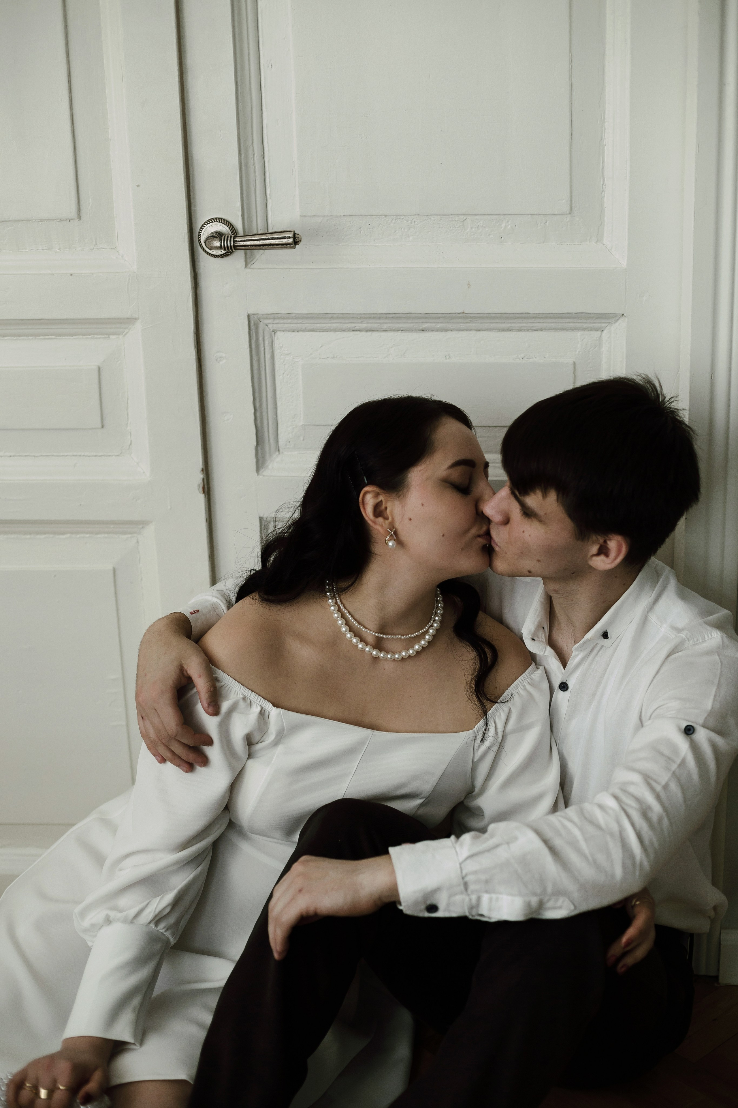 VK: Md: @lady_bulgakova Mua: @trofilyeva Org: @divine_photoproject Decor: @portfoliobrand