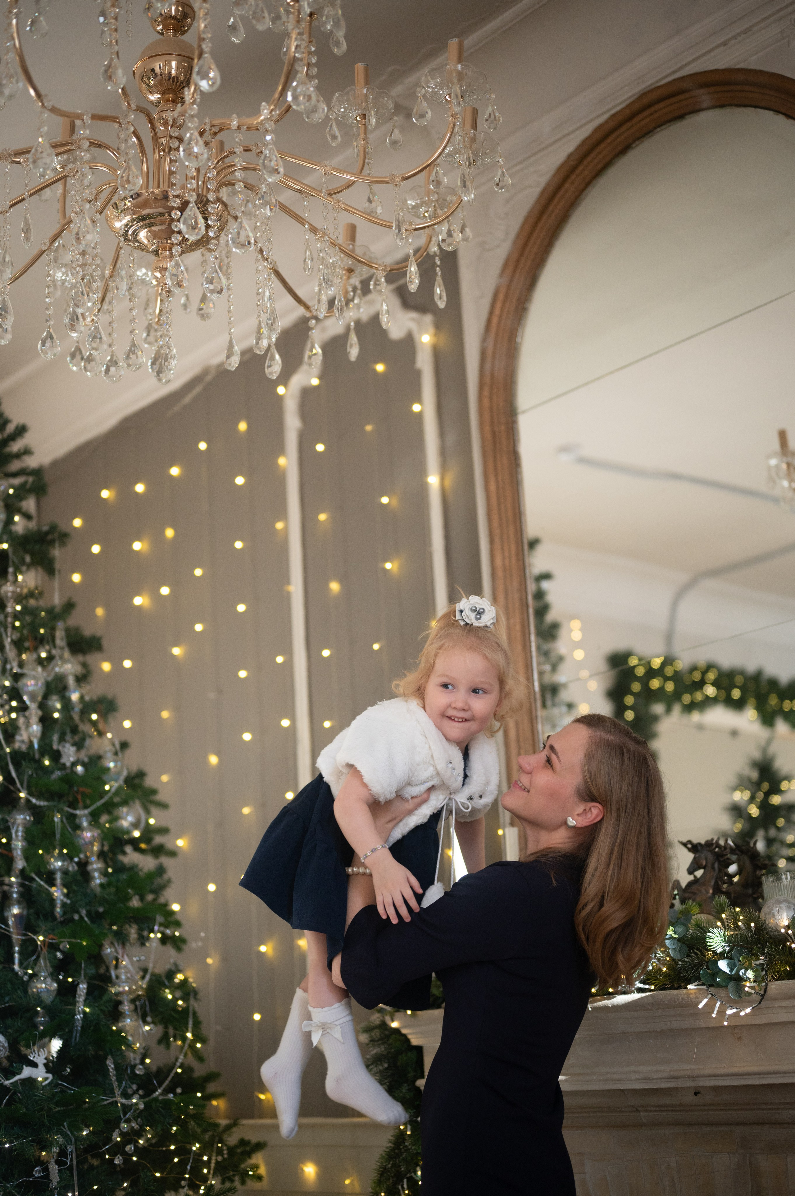 Фотостудия «Файн-арт» Новый год 2024-25. Фотограф новорожденных, семейный детский в Тюмени Татьяна Морозова