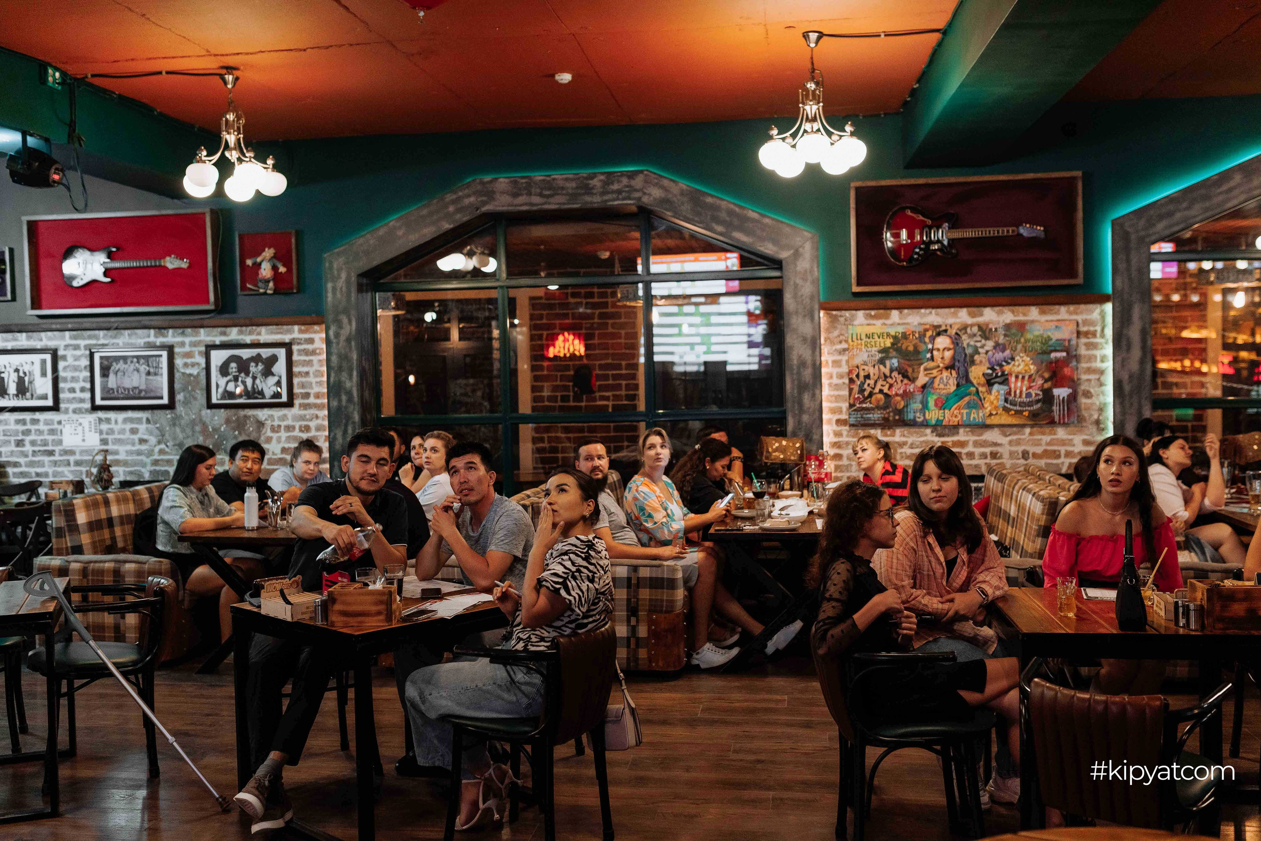 Эйнштейн Party