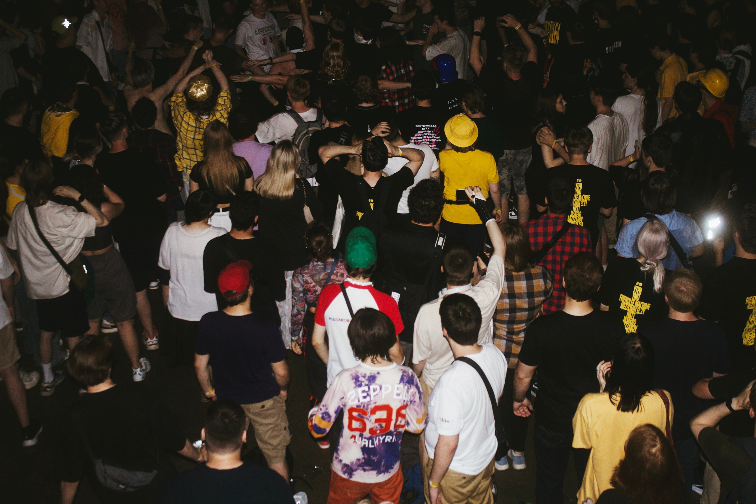 Фестиваль MASHUPBLE4. Концертный и портретный фотограф в Москве Соня Спросонья