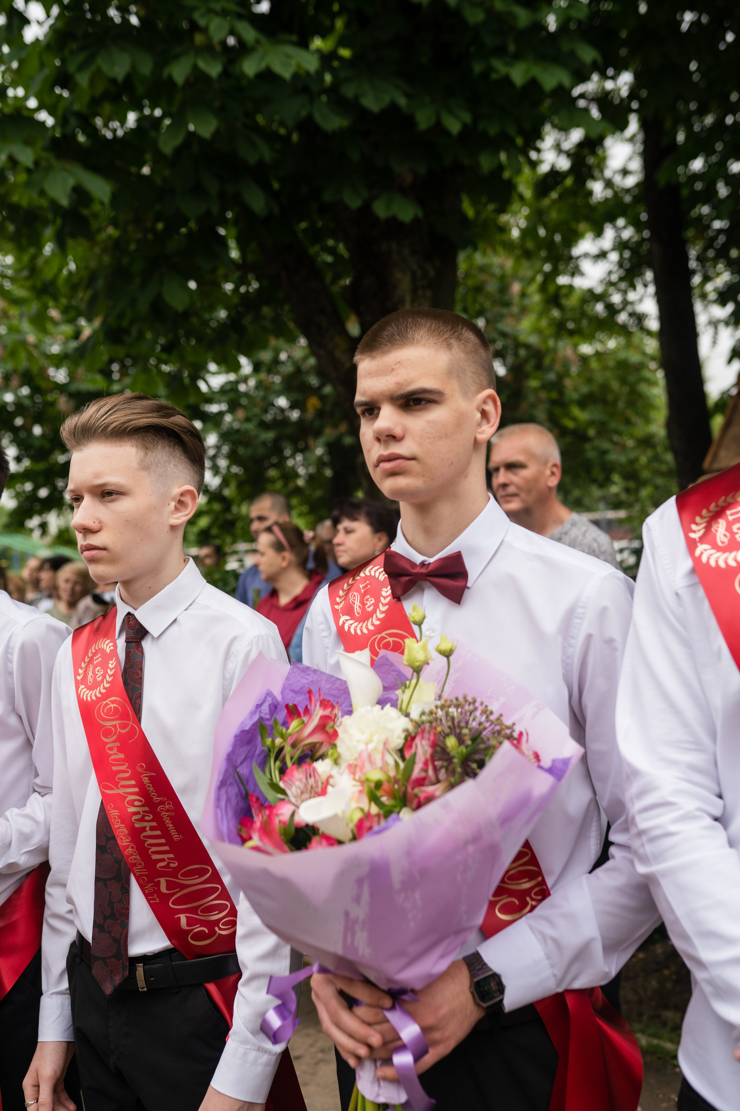 Последний звонок (СШ 77). Выпускные альбомы «Поколение» в городе Краснодар