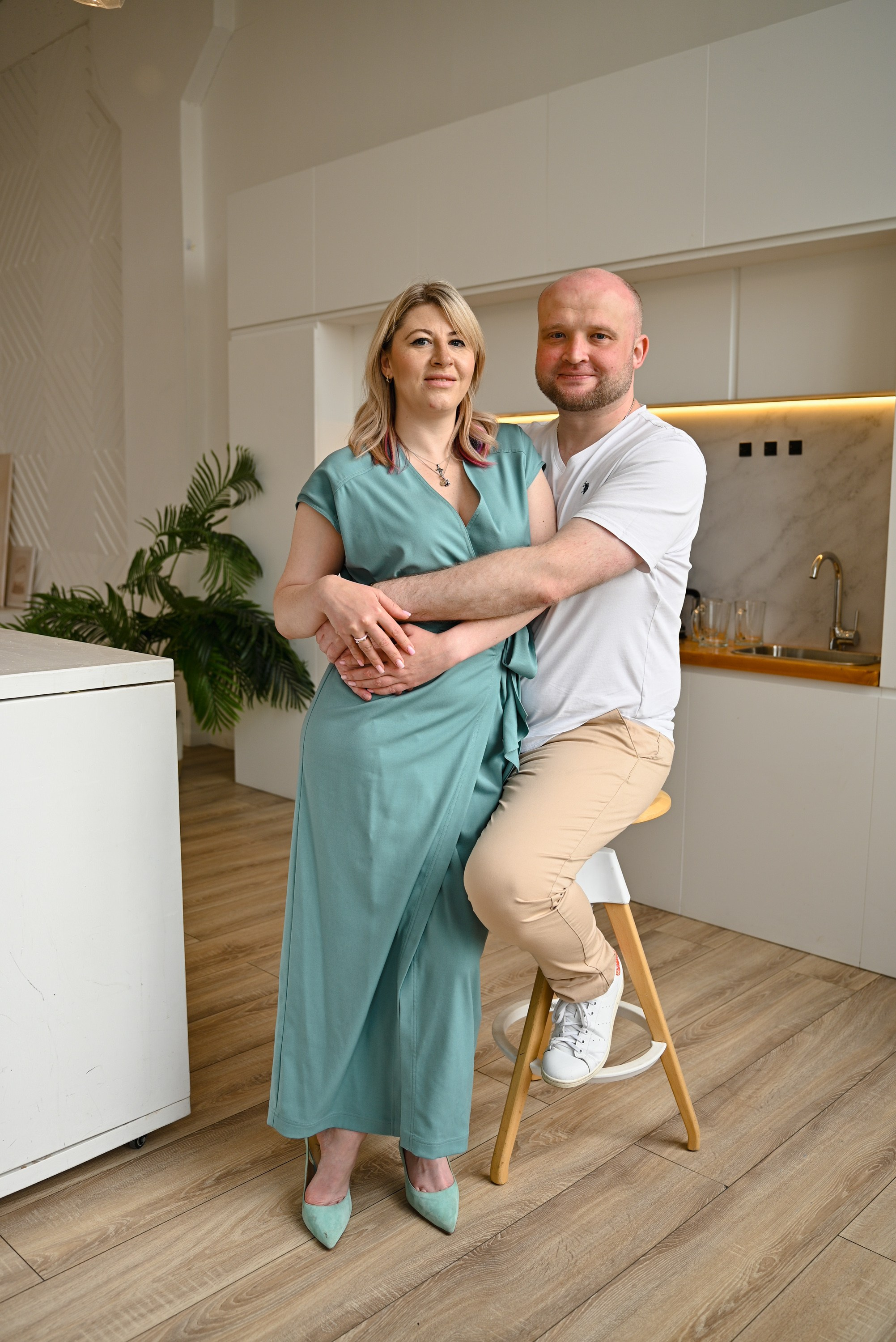 Счастливая большая семья. Компания и фотошкола по созданию контента в Москве