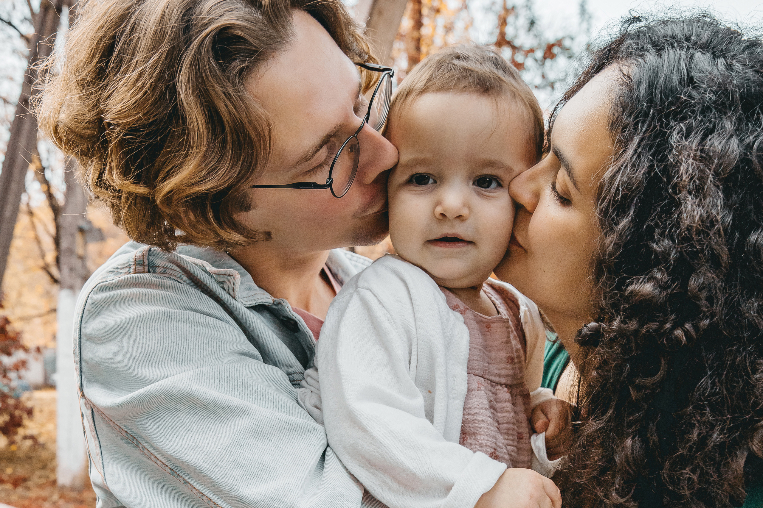 Листья. Осень. Свадебный и семейный фотограф Харольцева Наталья